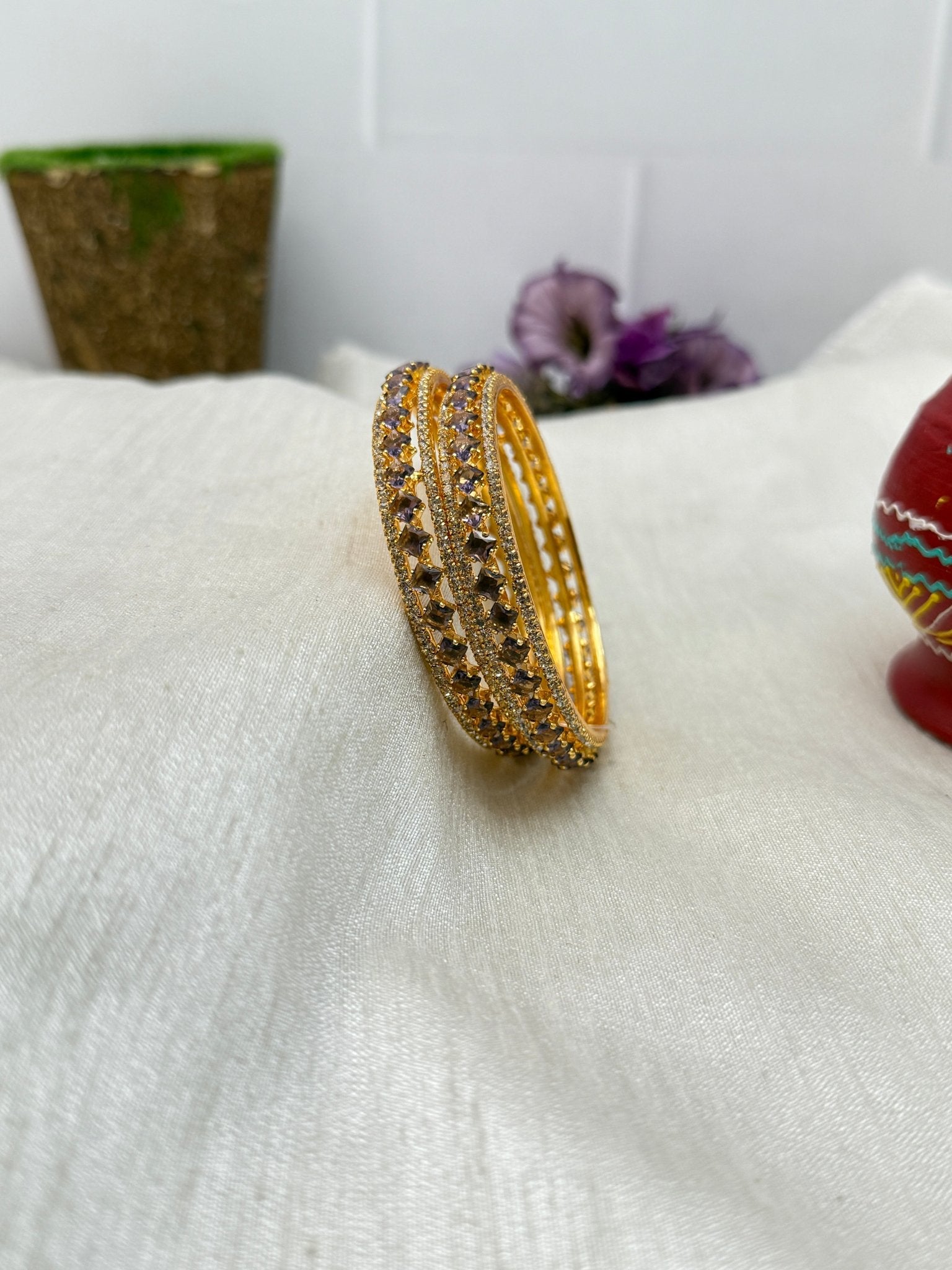 Luxury Stone Bangle Design Vajra - Gold Base - 13 Colors - Mahilas