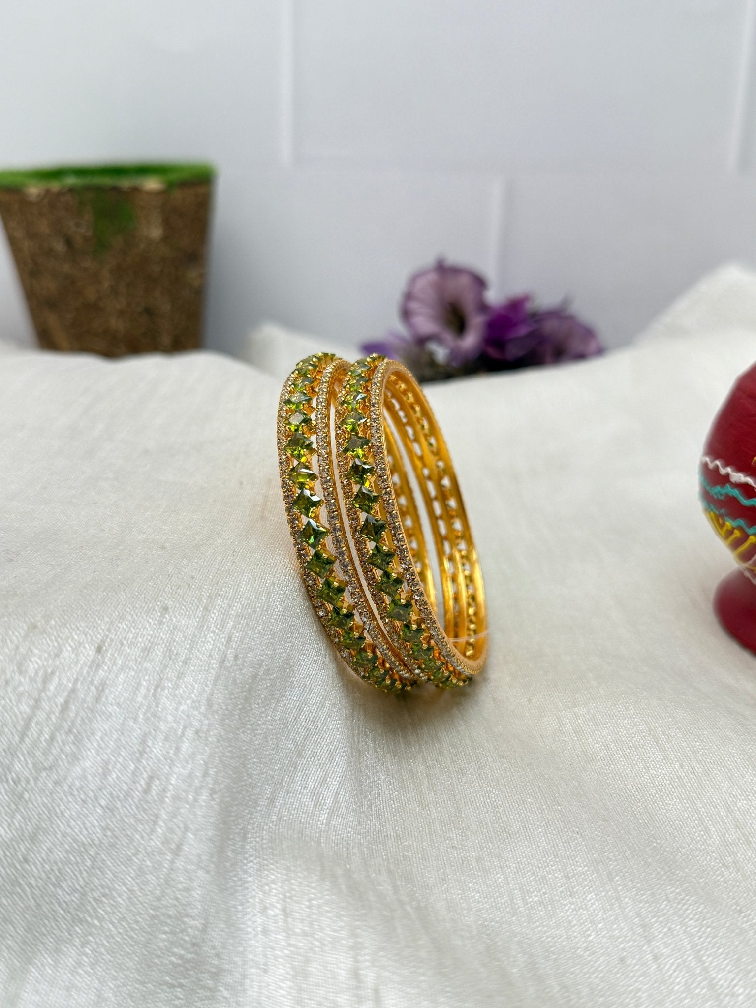 Luxury Stone Bangle Design Vajra - Gold Base - 13 Colors - Mahilas