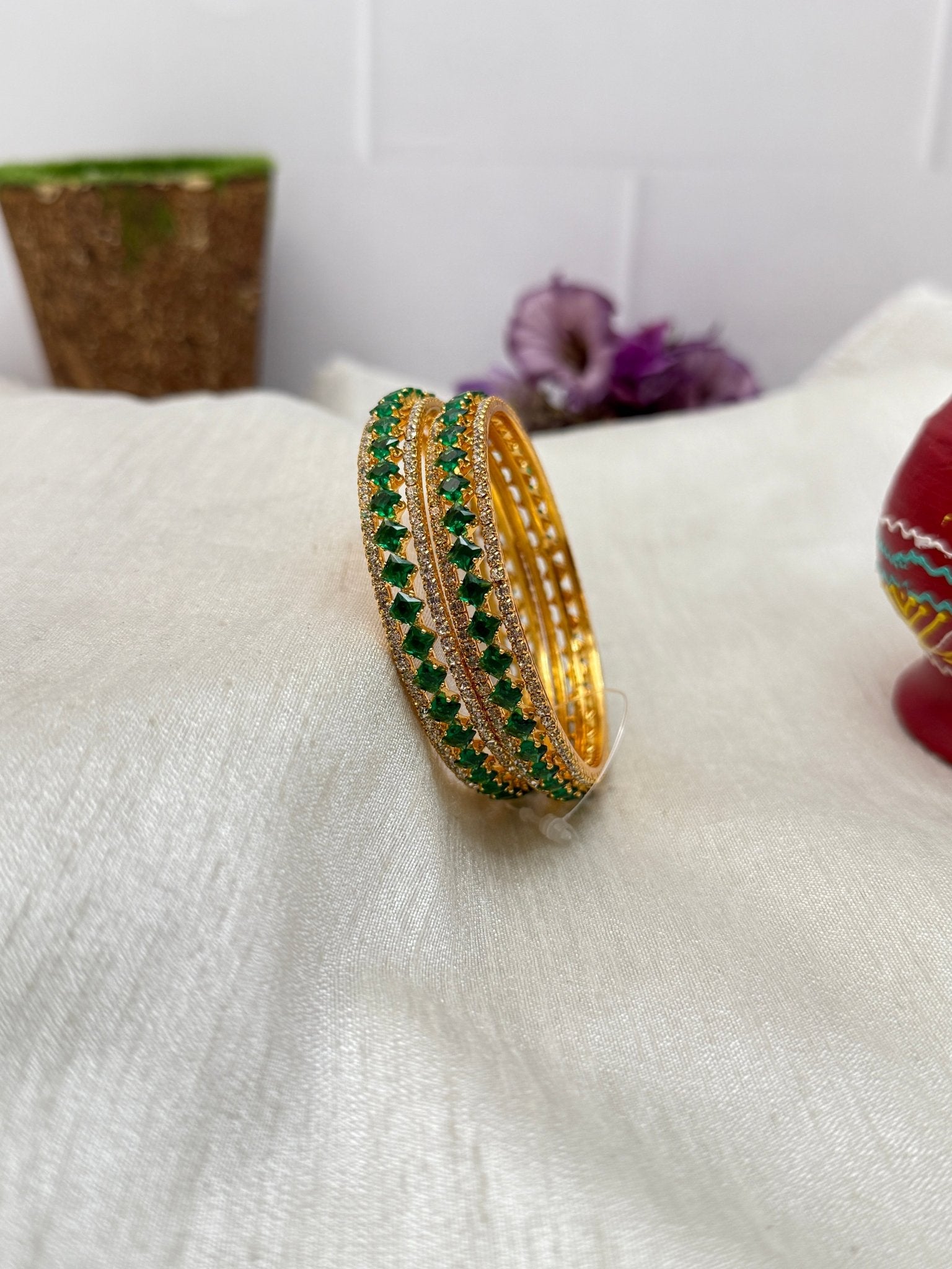 Luxury Stone Bangle Design Vajra - Gold Base - 13 Colors - Mahilas