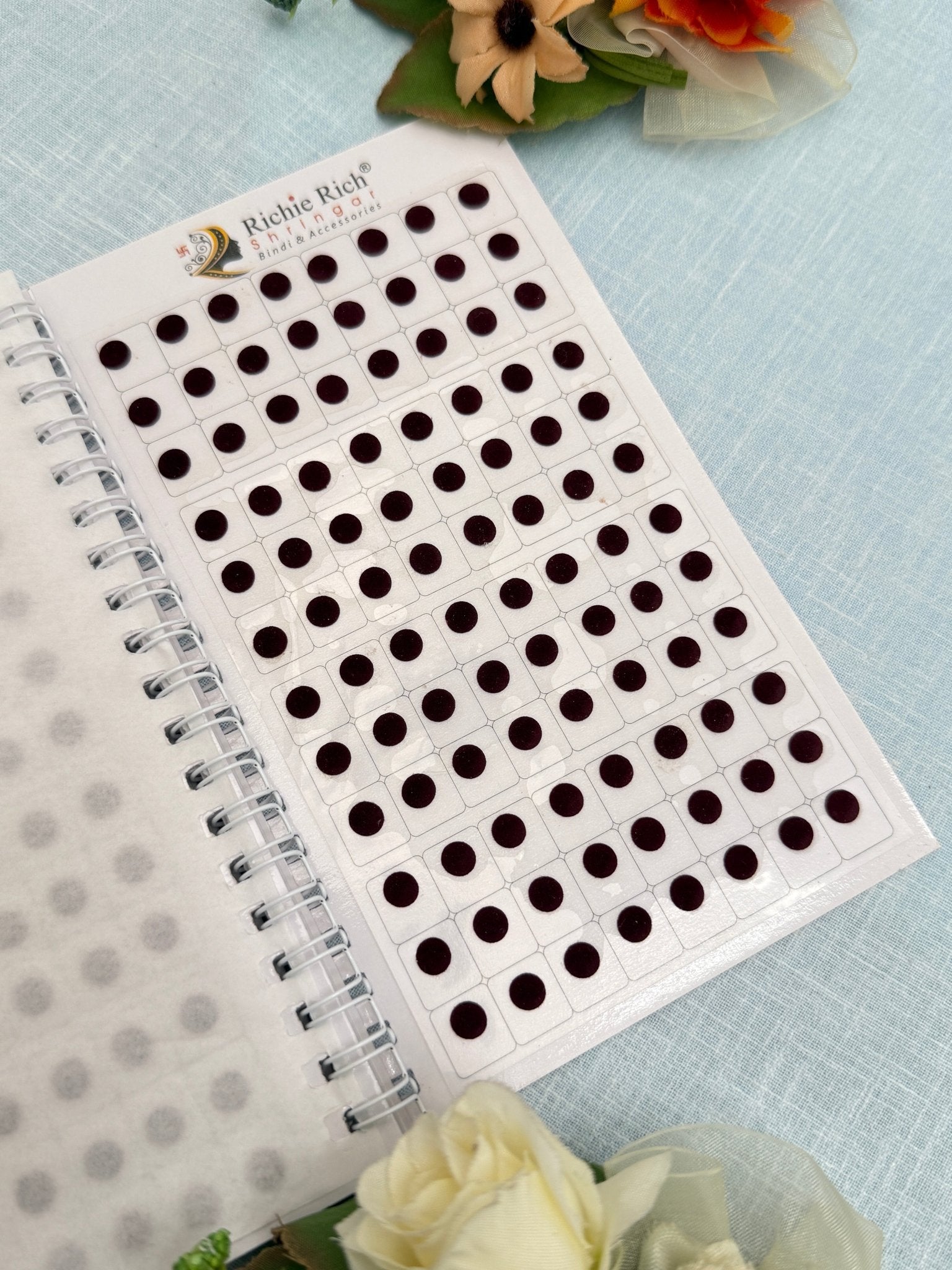 Premium Bindi Book 22 - Mahilas