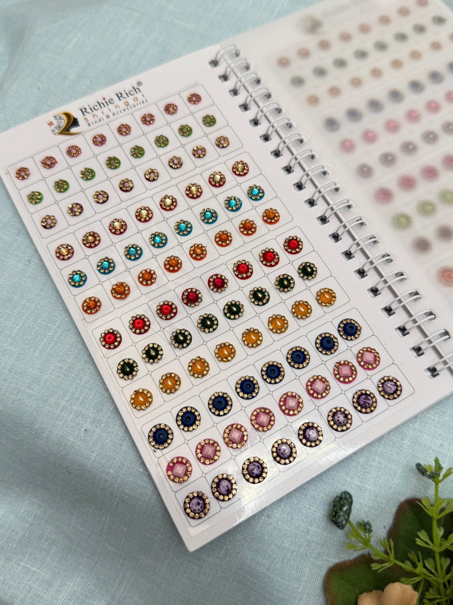 Premium Bindi Book 72 - Mahilas