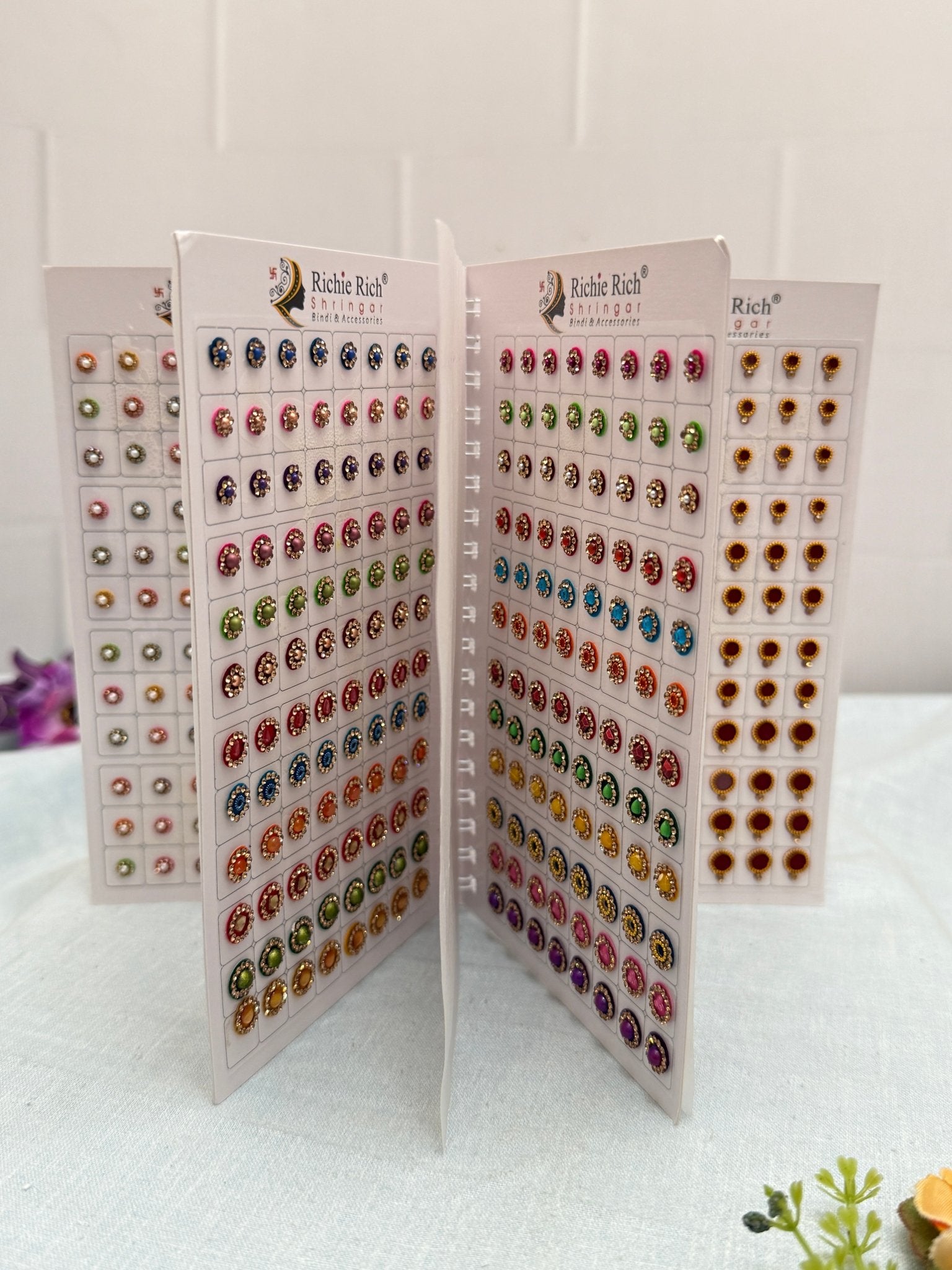 Premium Bindi Book 77 - Mahilas