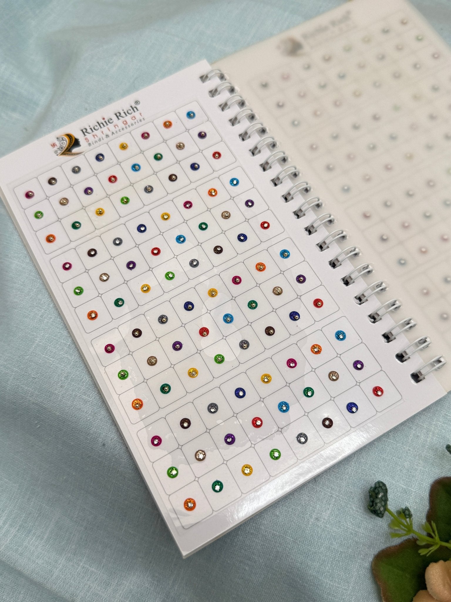 Premium Bindi Book 81 - Mahilas