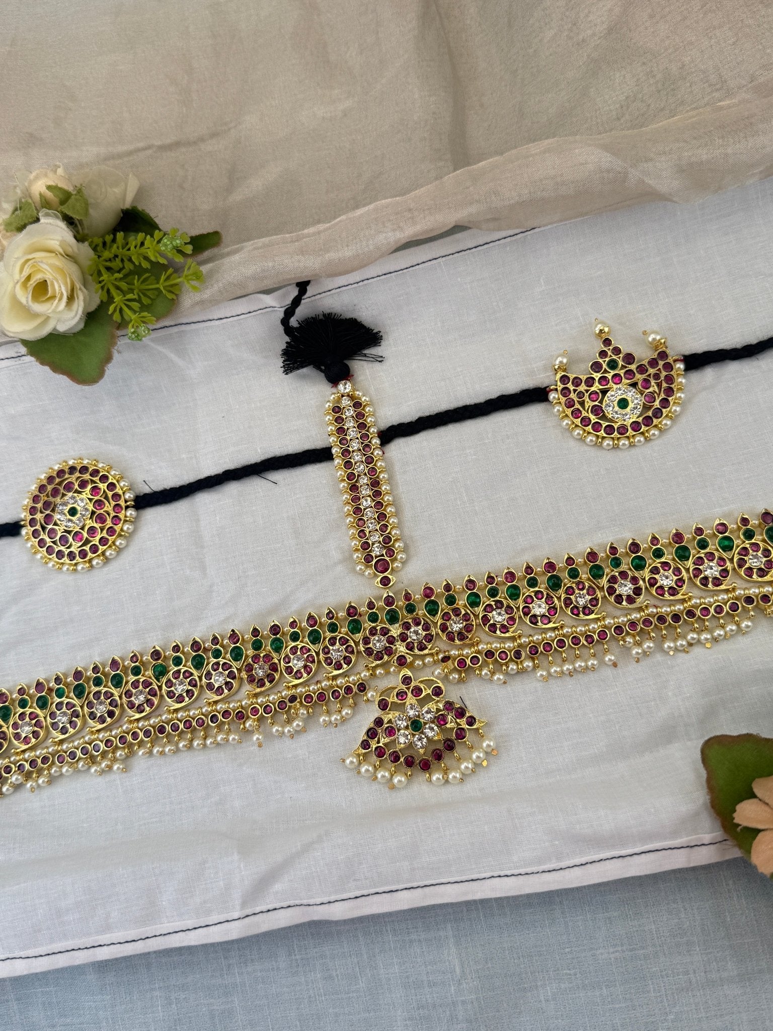 Pure Brass Kemp Bharatnatyam Maang Tikka Set 135 - Mahilas