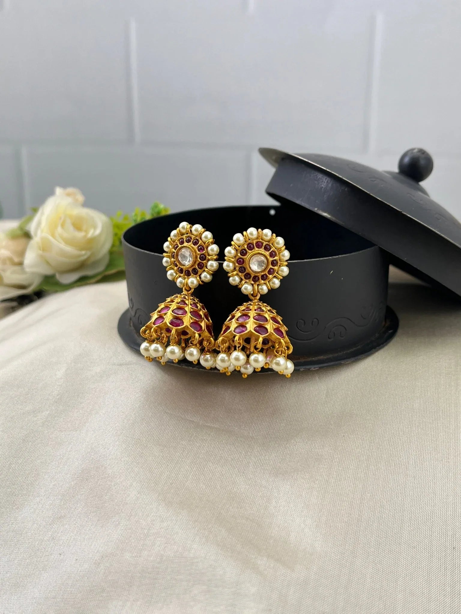 Rioyal Antique Jhumka Earrings 0403 - Mahilas