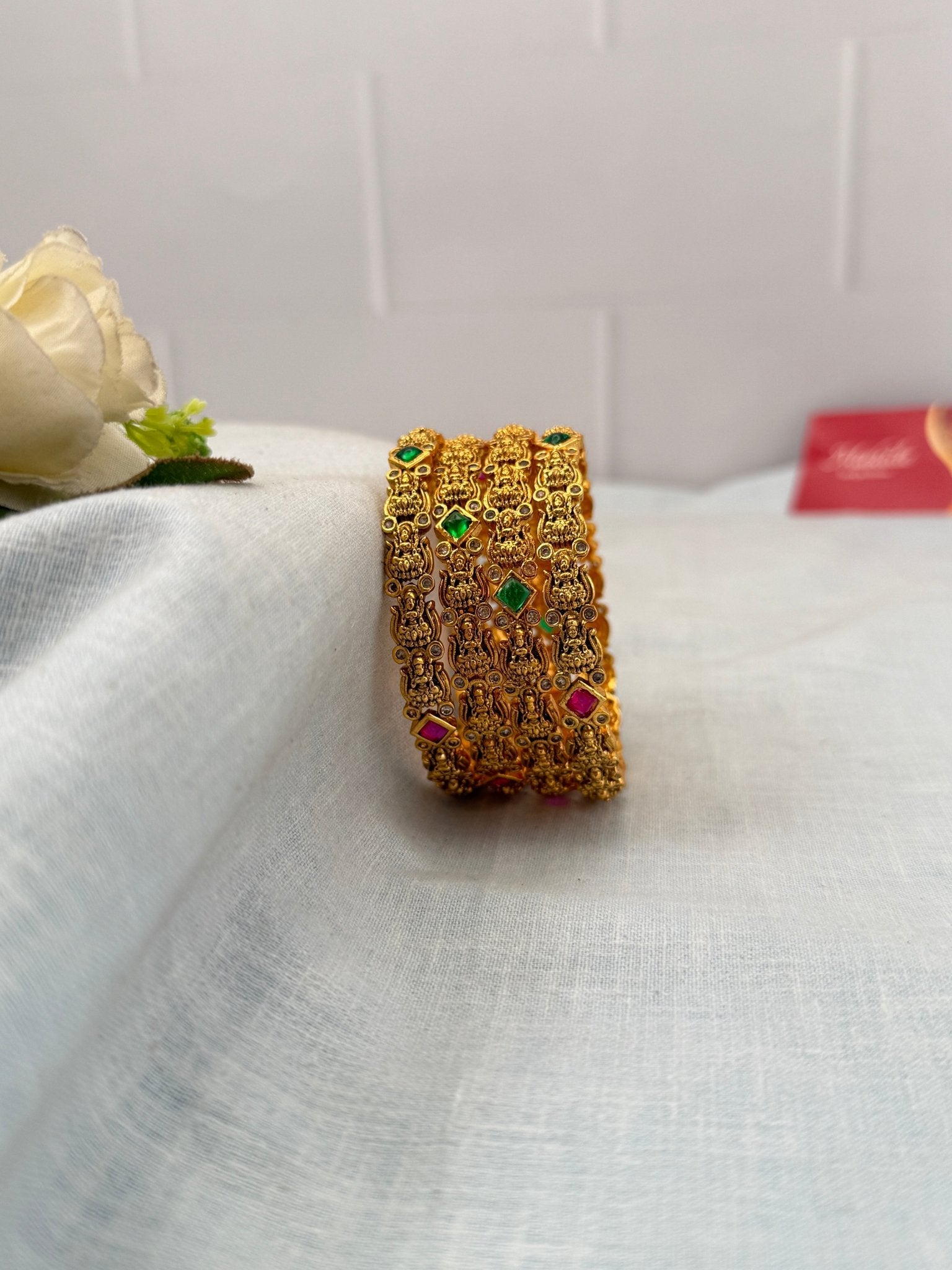 Royal Antique Bangles 7130 - Mahilas