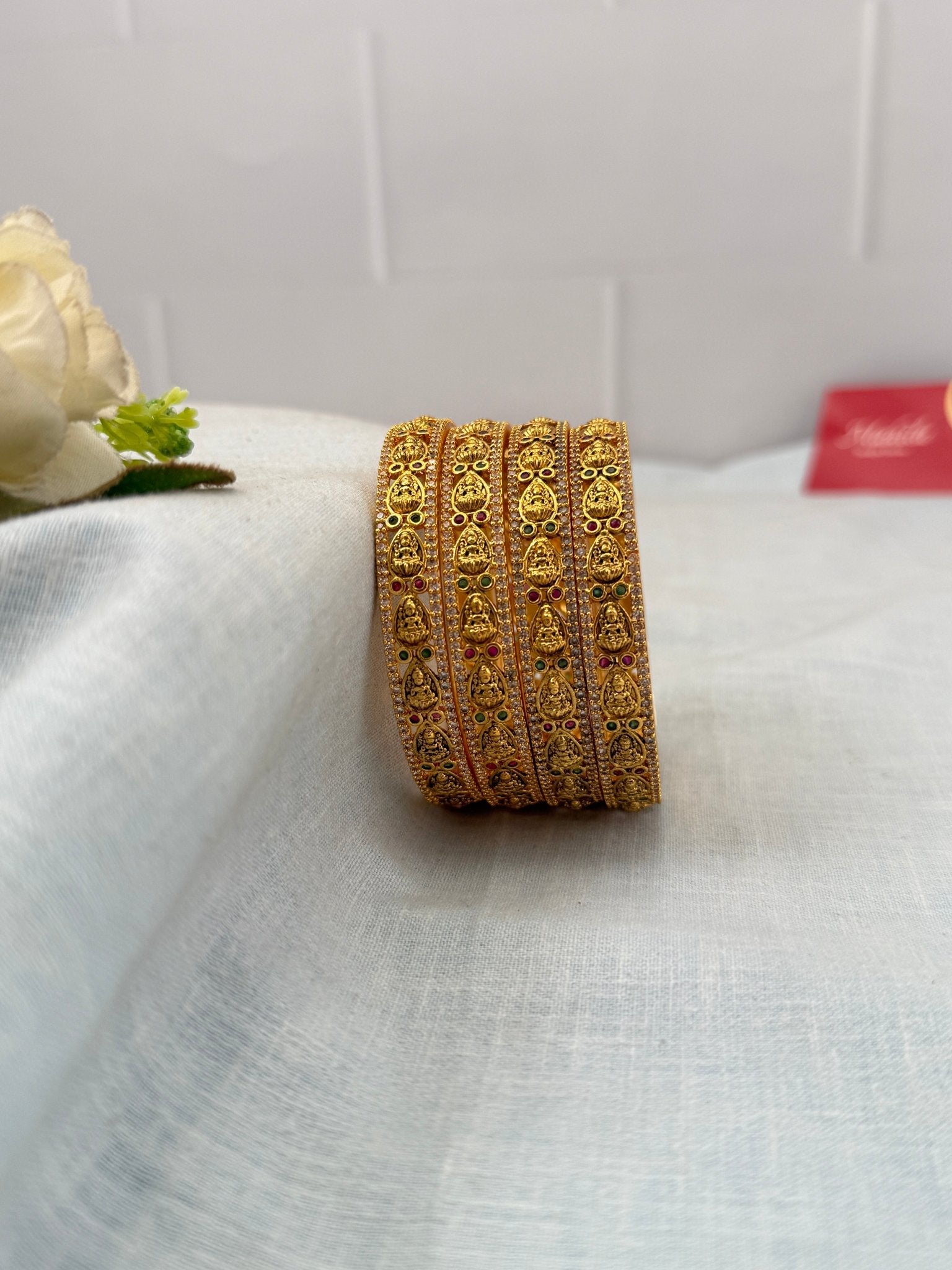 Royal Antique Bangles 7131 - Mahilas