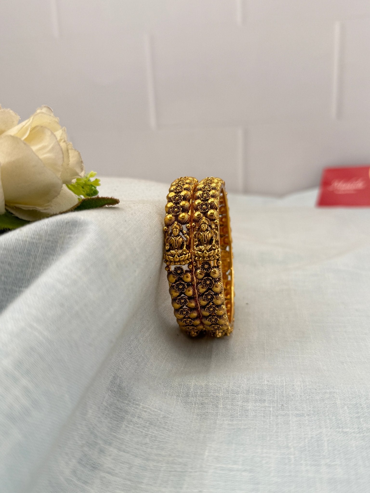 Royal Antique Bangles 7138 - Mahilas