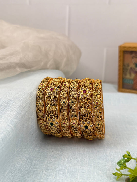 Royal Antique Bangles Set 7024 - Mahilas
