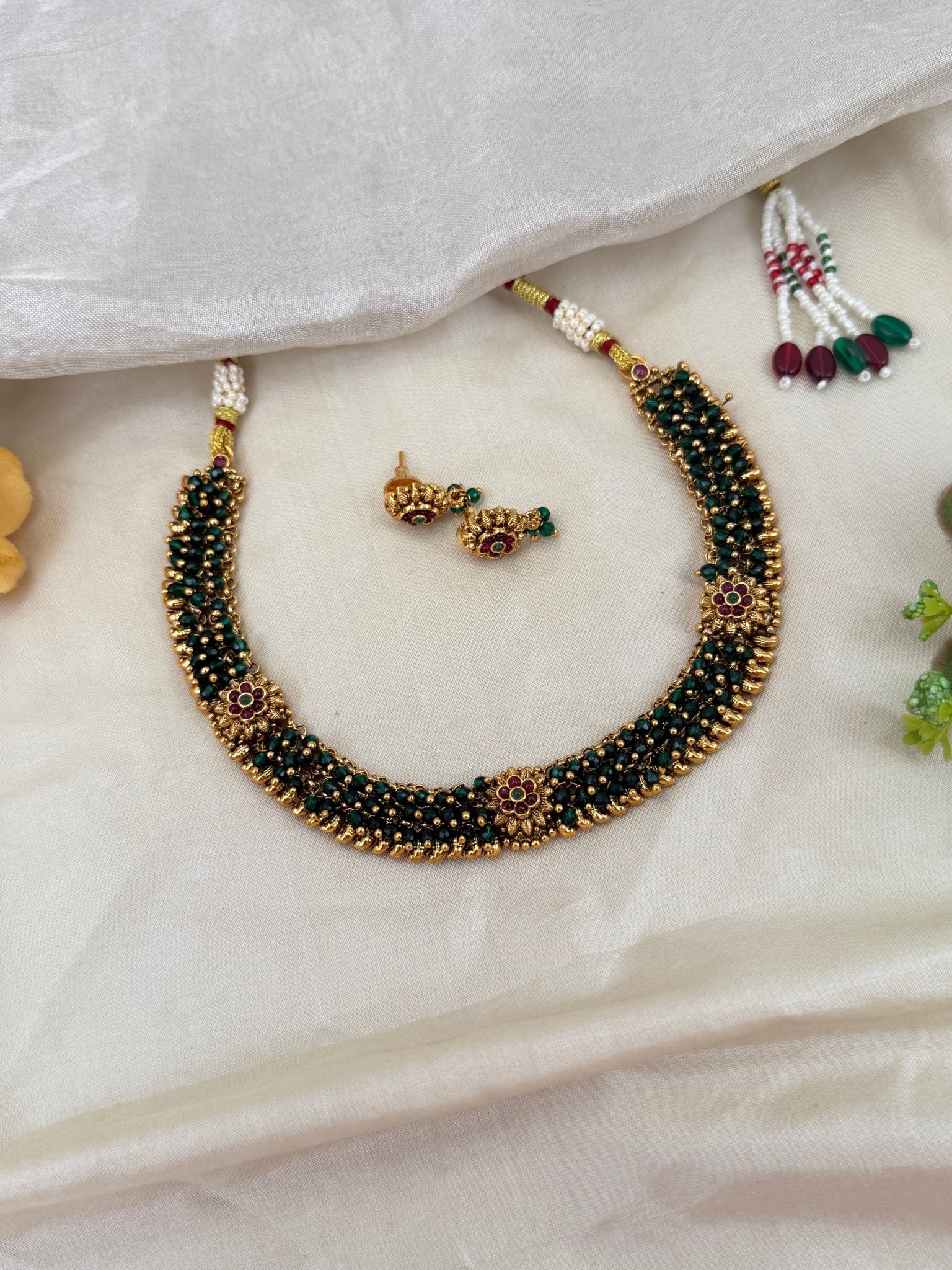 Royal Antique Beads Short Necklace Set 0519 - Mahilas