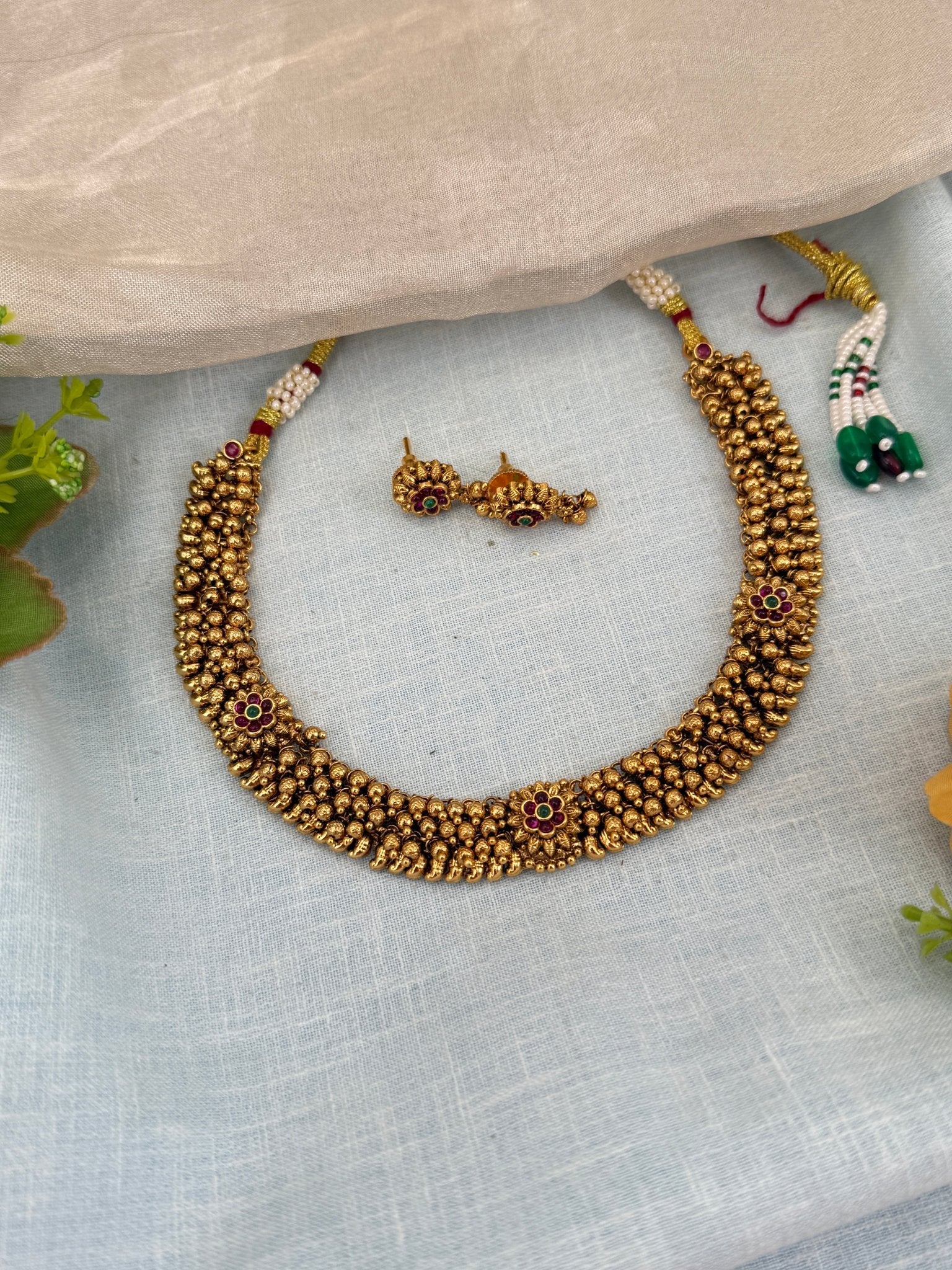 Royal Antique Beads Short Necklace Set 0536 - Mahilas