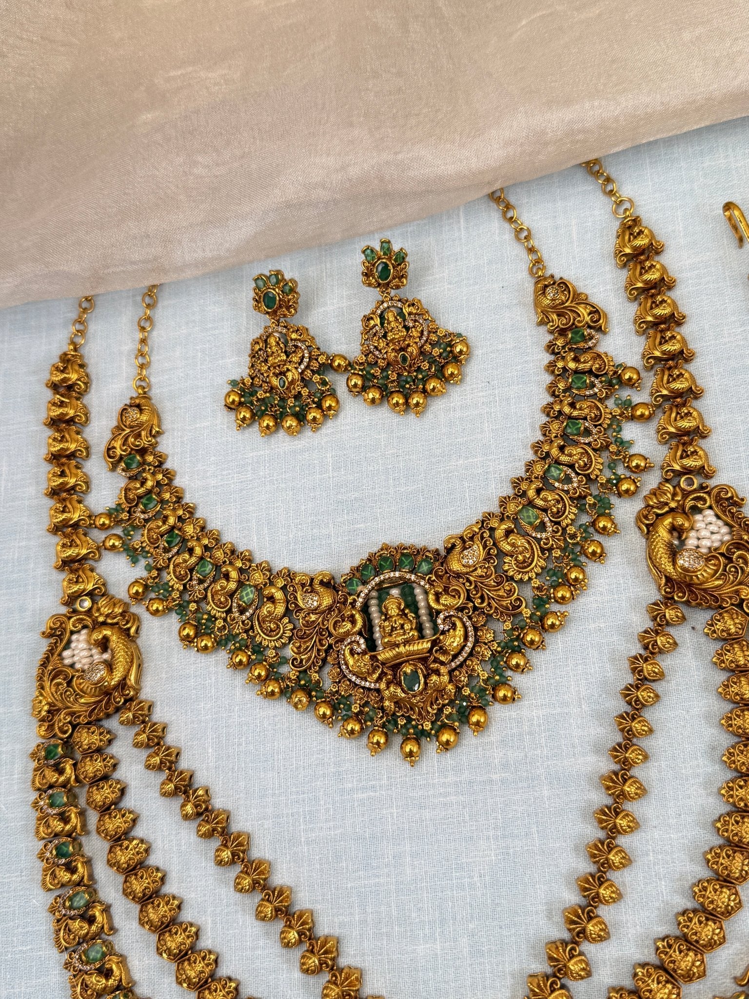 Royal Antique Bridal Full Necklace Set 0547 - Mahilas