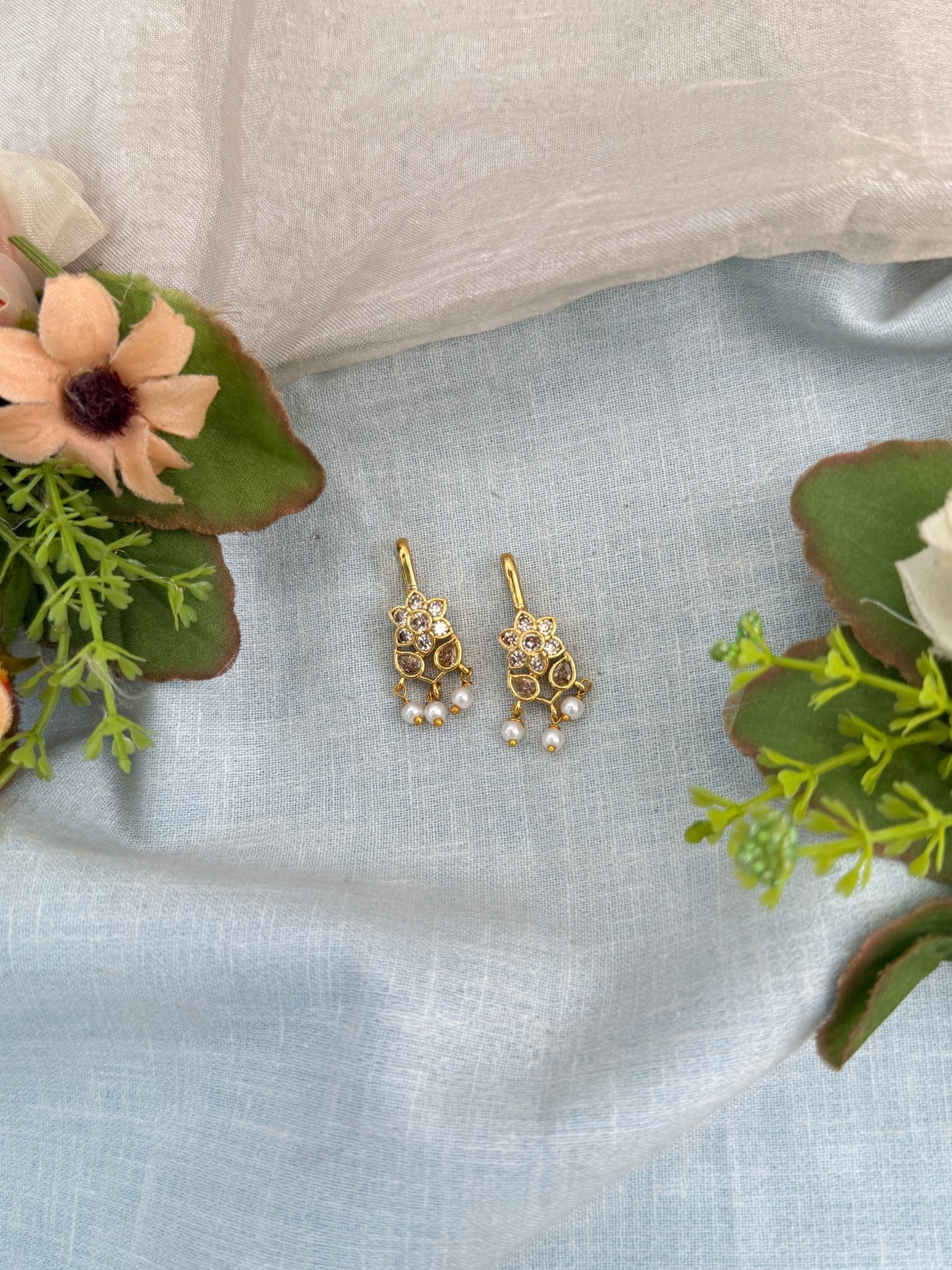 Royal Antique Bugadi Earrings 1167 - Mahilas
