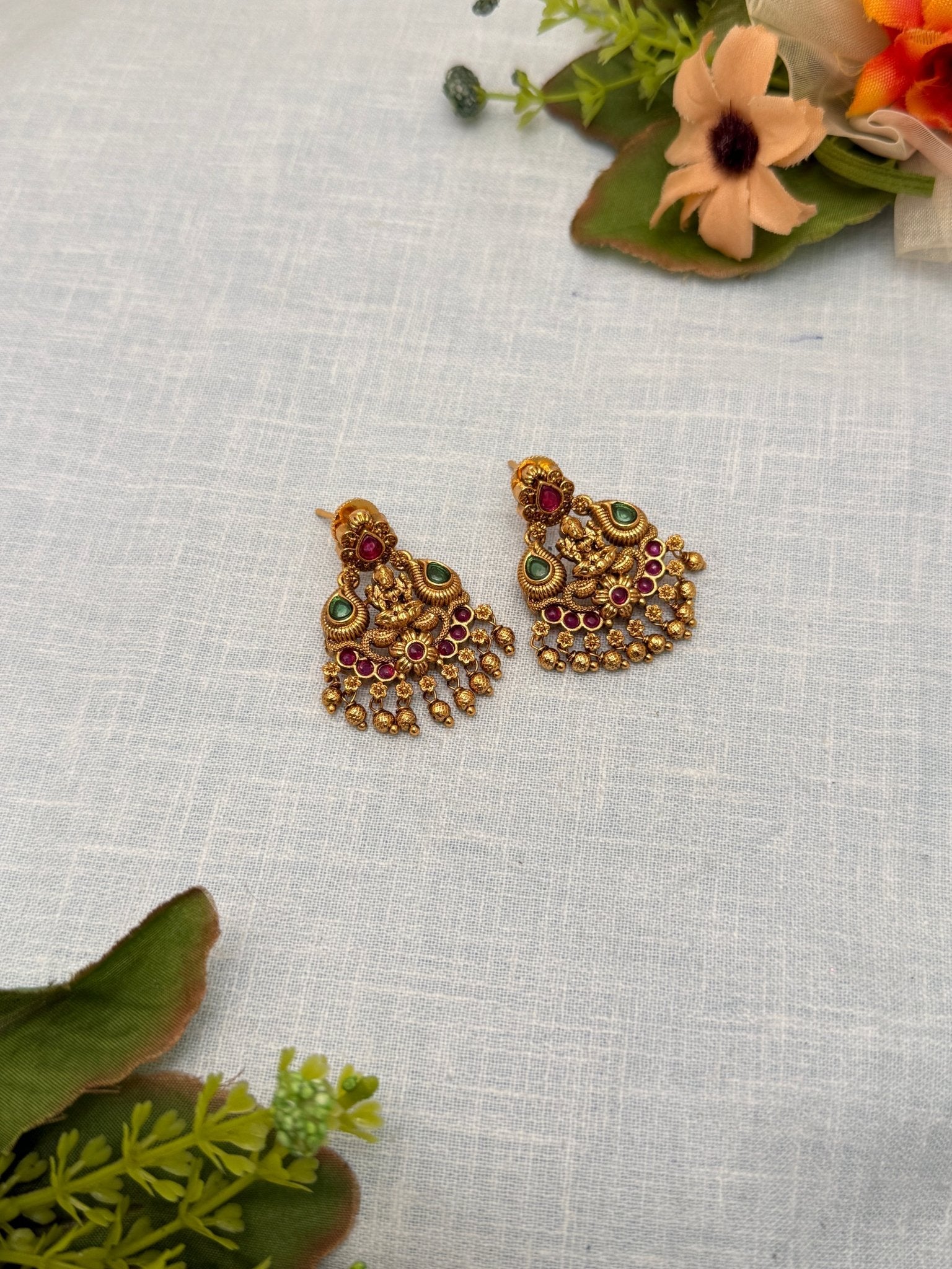 Royal Antique Chandbali Earrings 0357 - Mahilas
