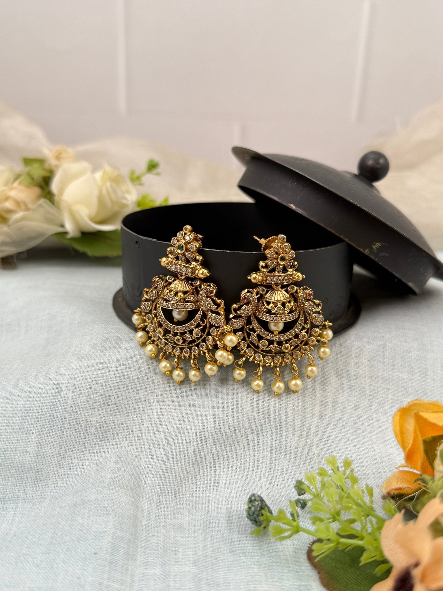Royal Antique Chandbali Earrings 0792 - Mahilas