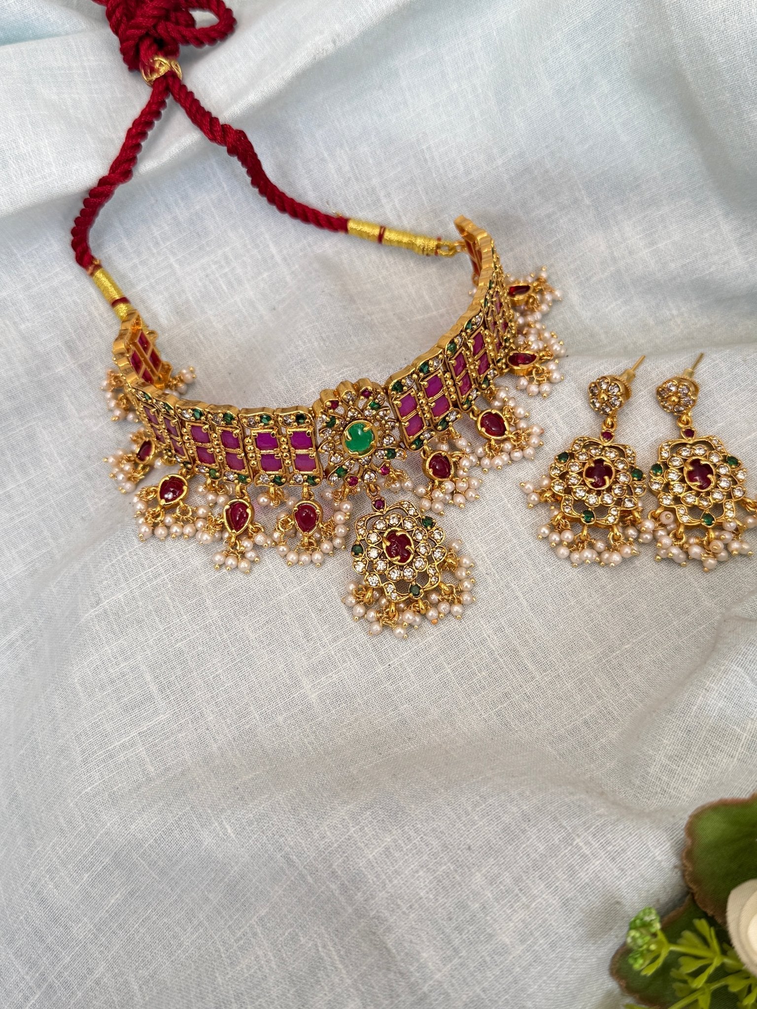 Royal Antique Choker Guttapusalu Style Necklace Set 0319 - Mahilas