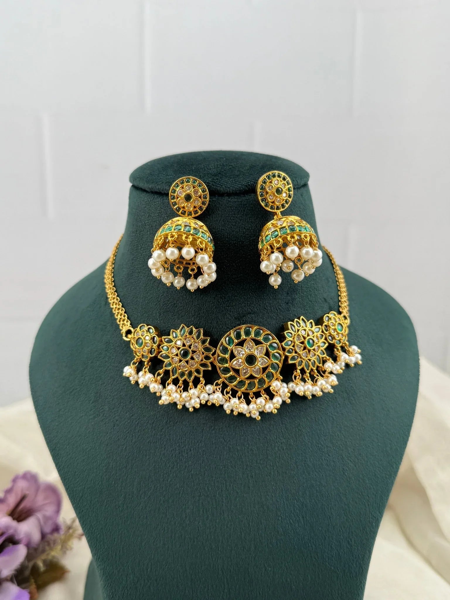 Royal Antique Choker Necklace Set 569 - Mahilas