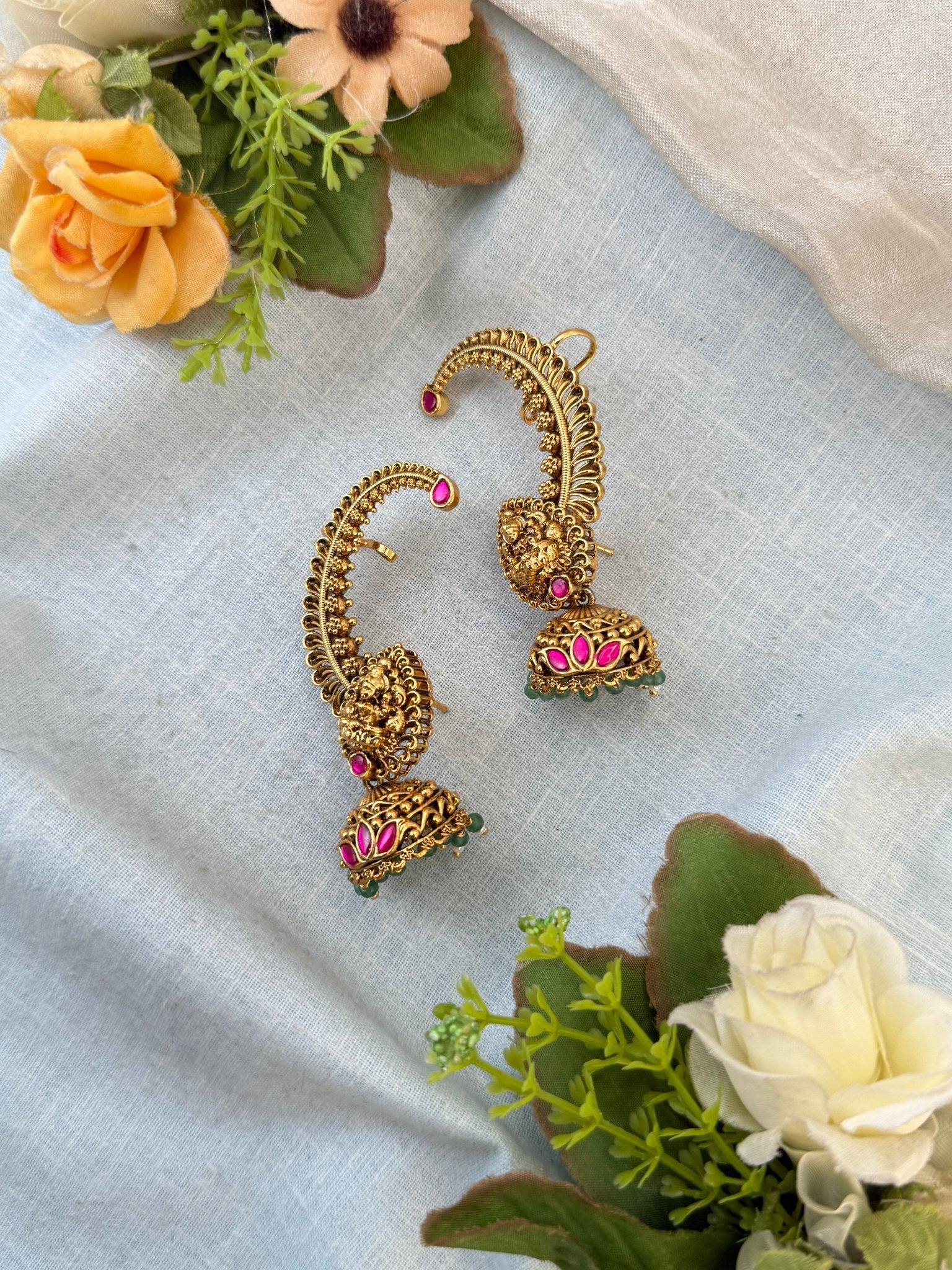 Royal Antique Earcuff Earrings 1156 - Mahilas