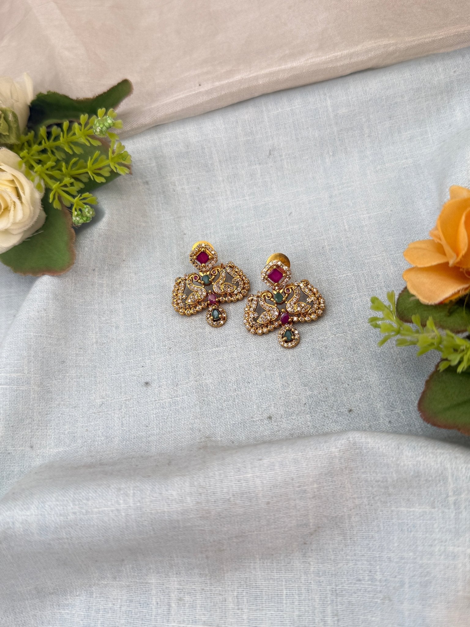 Royal Antique Earrings 0978 - Mahilas