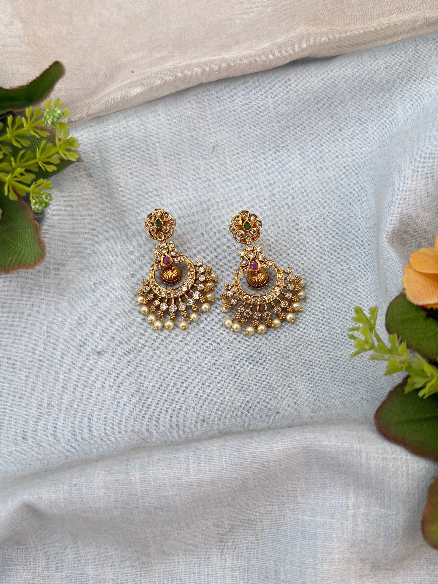 Royal Antique Earrings 0994 - Mahilas