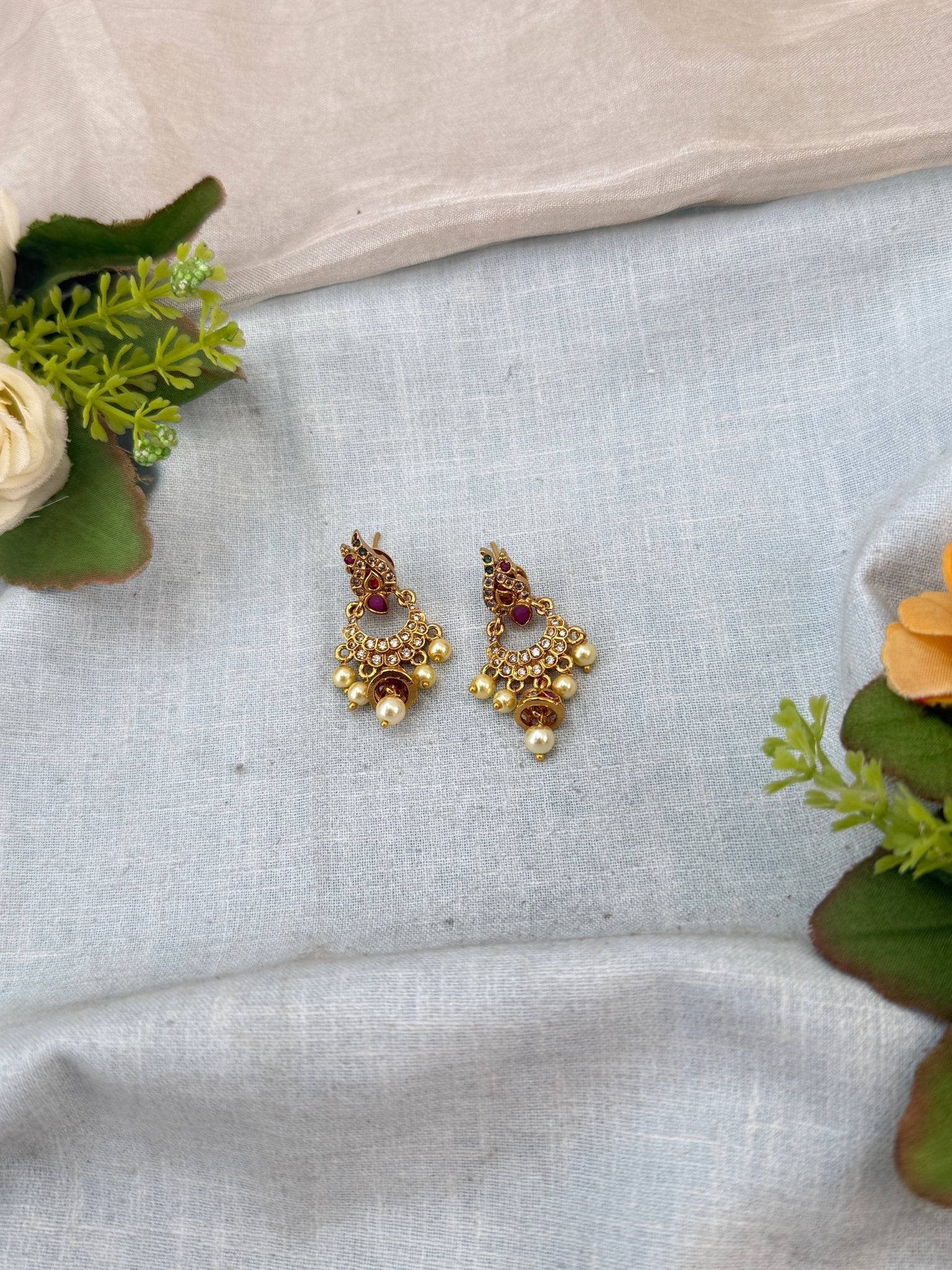 Royal Antique Earrings 0997 - Mahilas