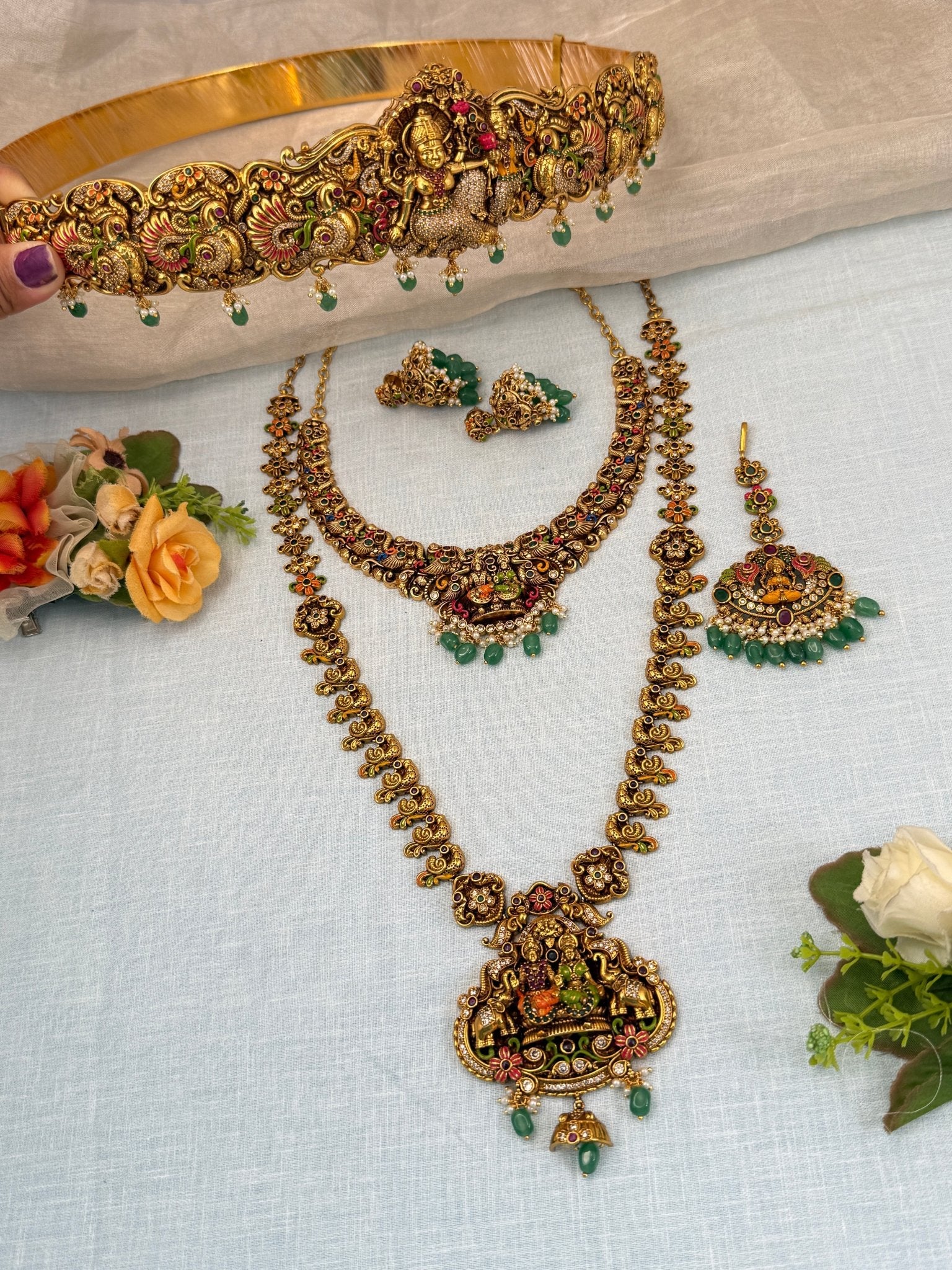 Royal Antique Enamel Work Full Bridal Necklace Set 0572 - Mahilas