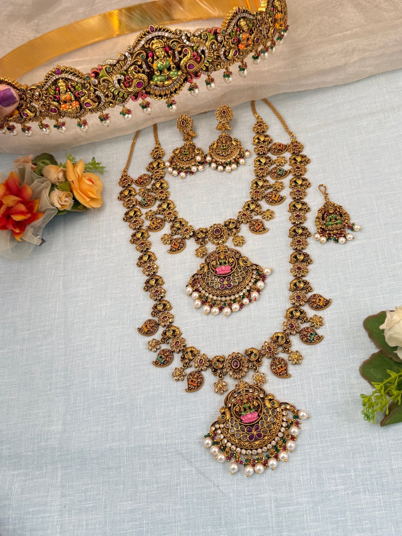 Royal Antique Enamel Work Full Bridal Necklace Set 0573 - Mahilas