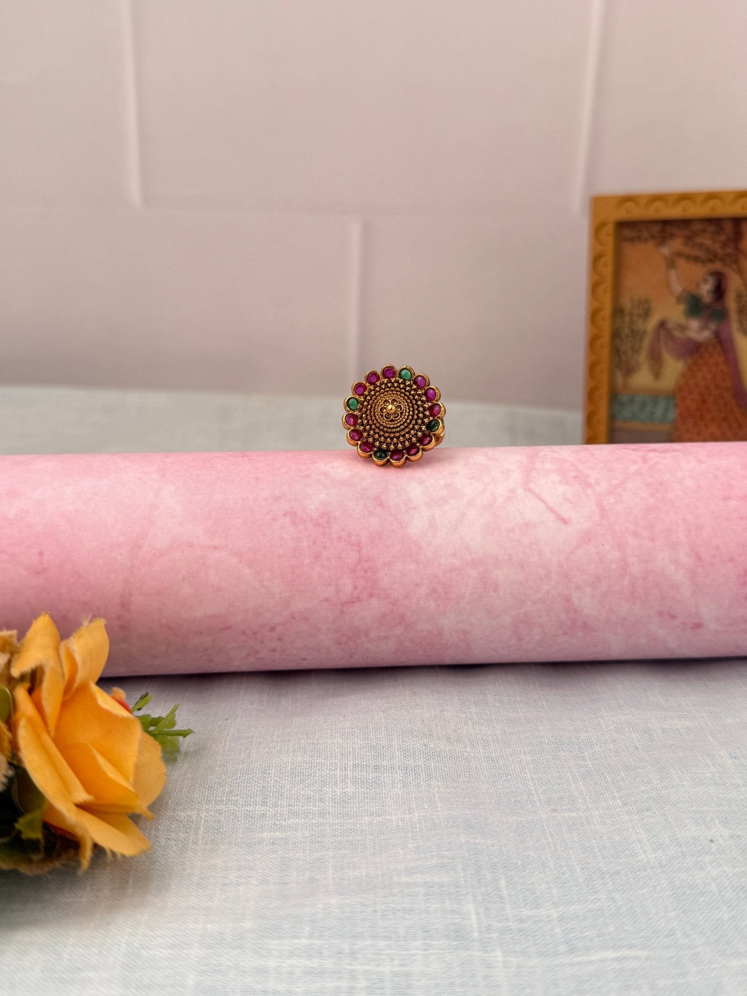 Royal Antique Finger Ring 406 - Mahilas