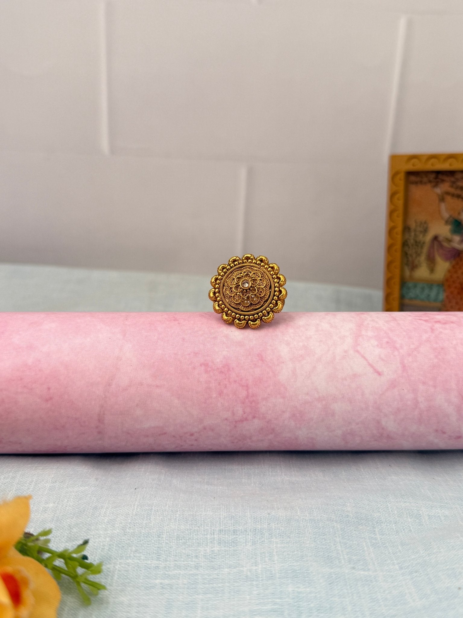 Royal Antique Finger Ring 411 - Mahilas