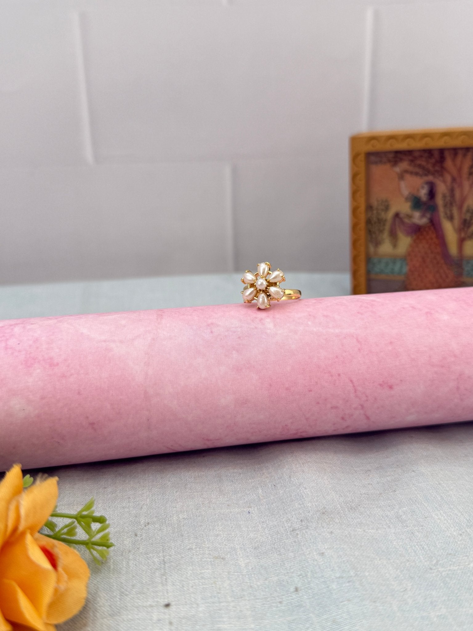 Royal Antique Finger Ring 437 - Mahilas
