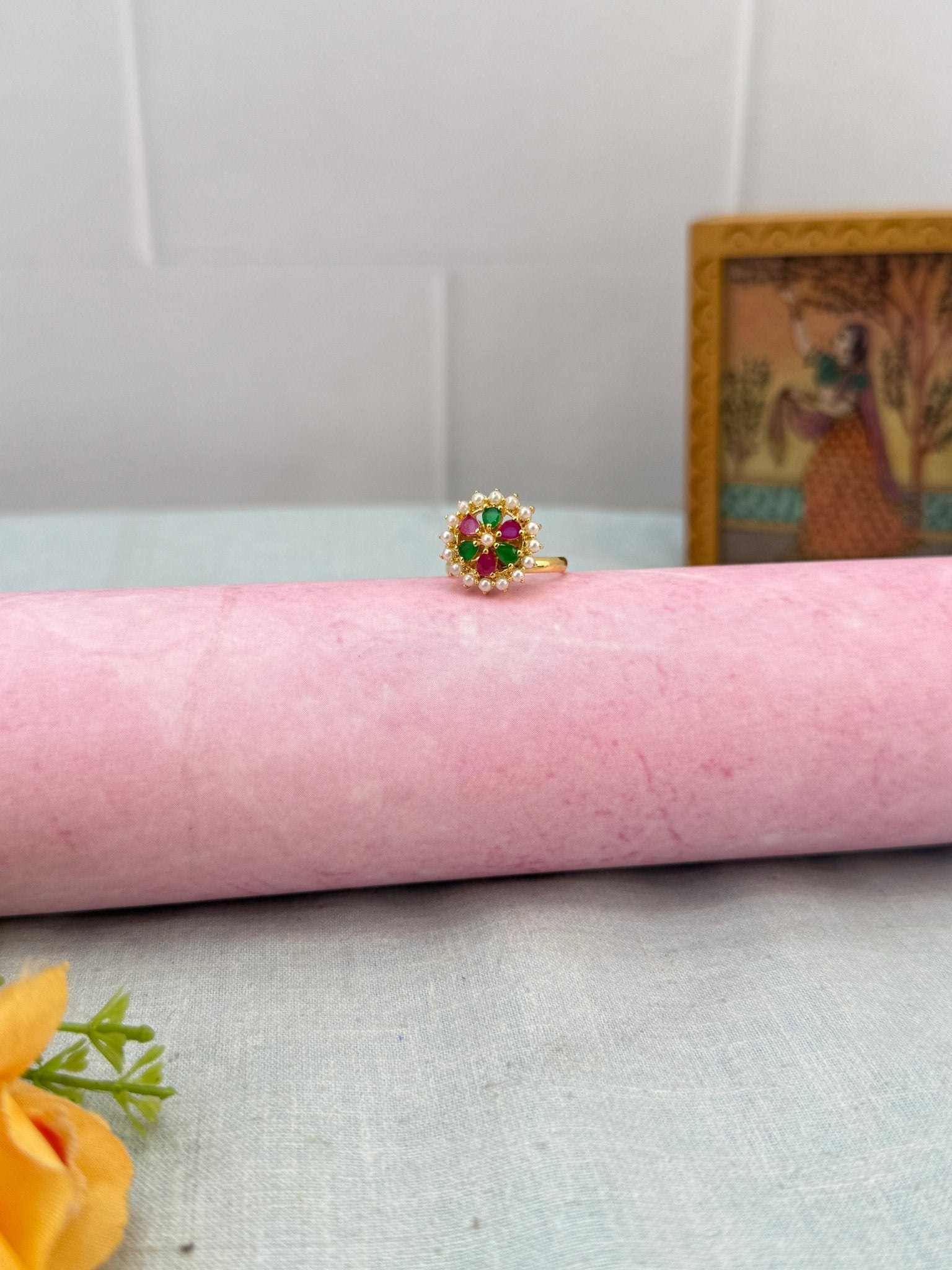 Royal Antique Finger Ring 442 - Mahilas