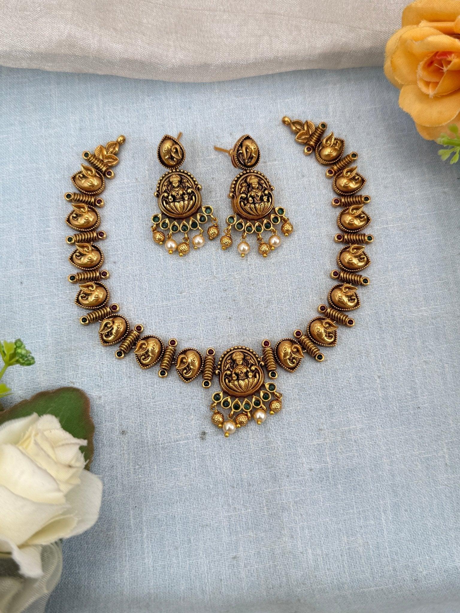 Royal Antique Gaja Lakshmi Short Necklace Set 0135 - Mahilas