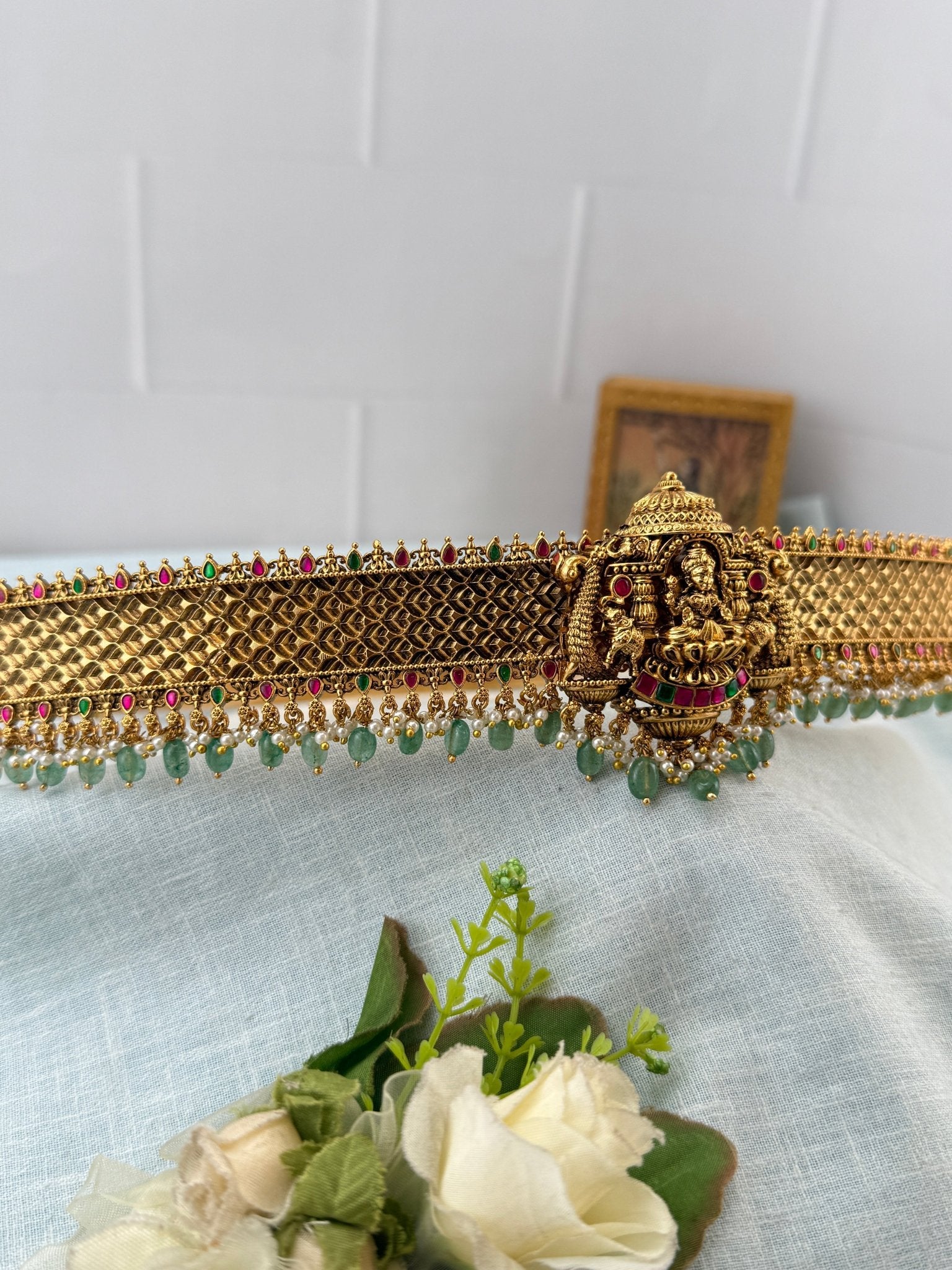 Royal Antique Gaja Lakshmi Vaddanam Kamarbandh 8119 - Mahilas