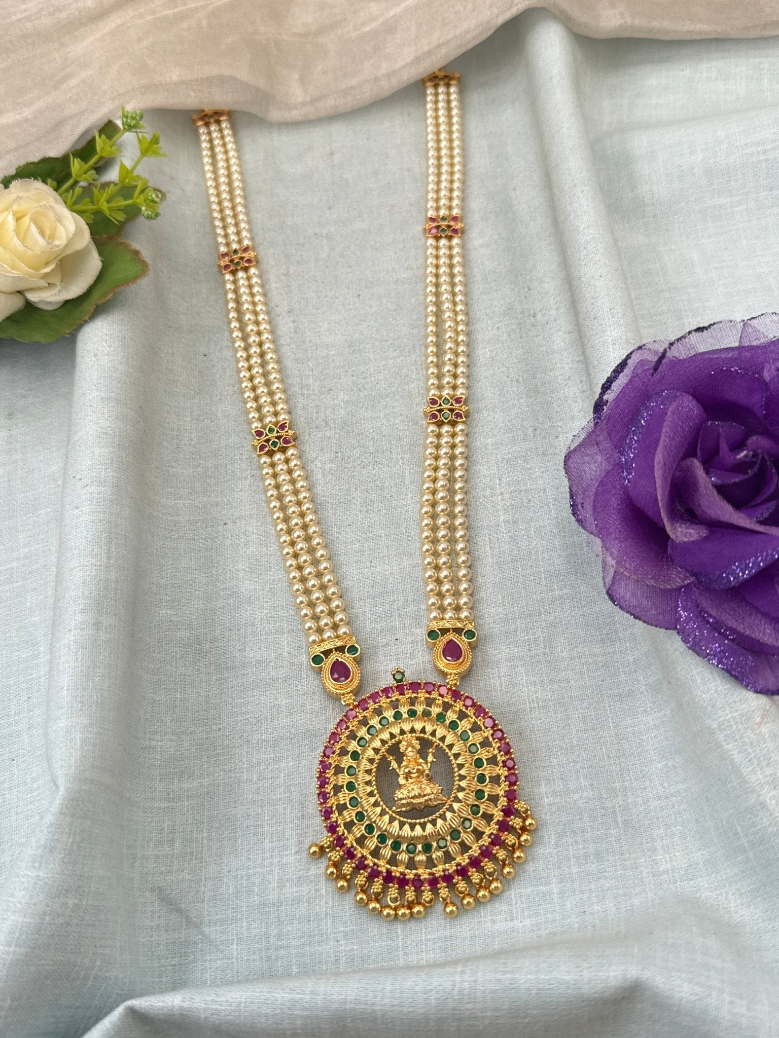 Royal Antique Gold Like Pendant Long Necklace Set 0999 - Mahilas