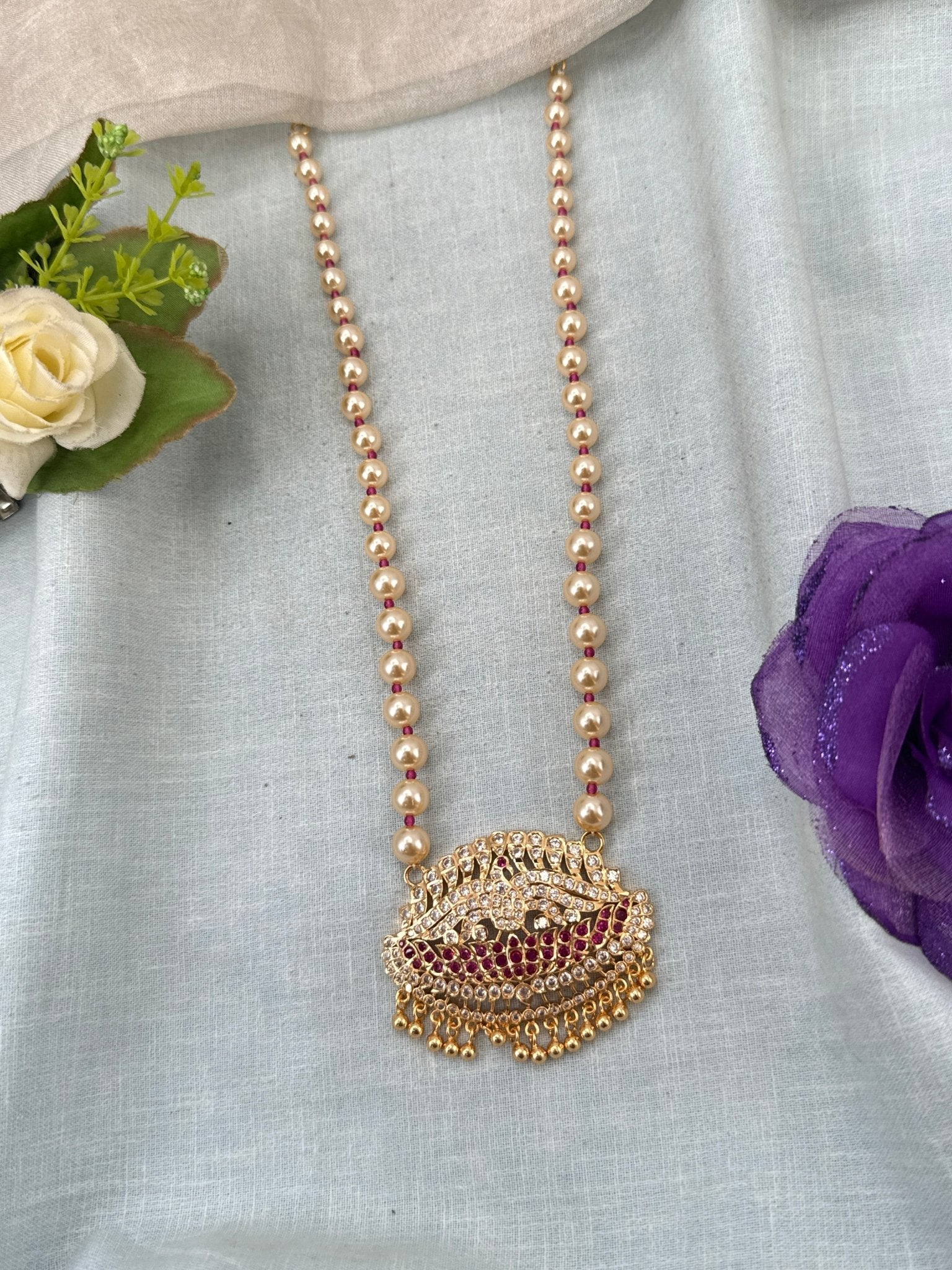 Royal Antique Gold Like Pendant Long Necklace Set 1008 - Mahilas