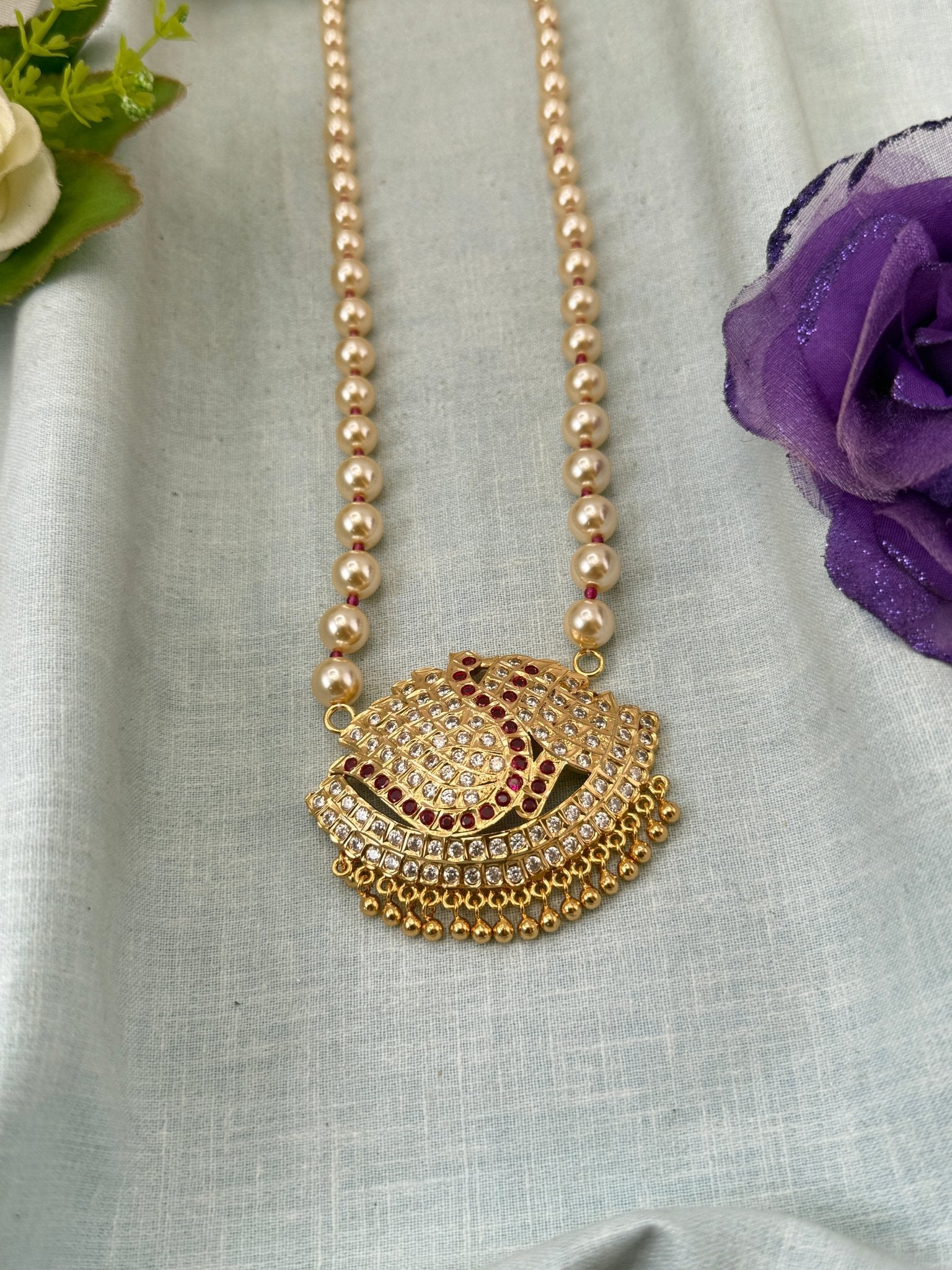 Royal Antique Gold Like Pendant Long Necklace Set 1018 - Mahilas