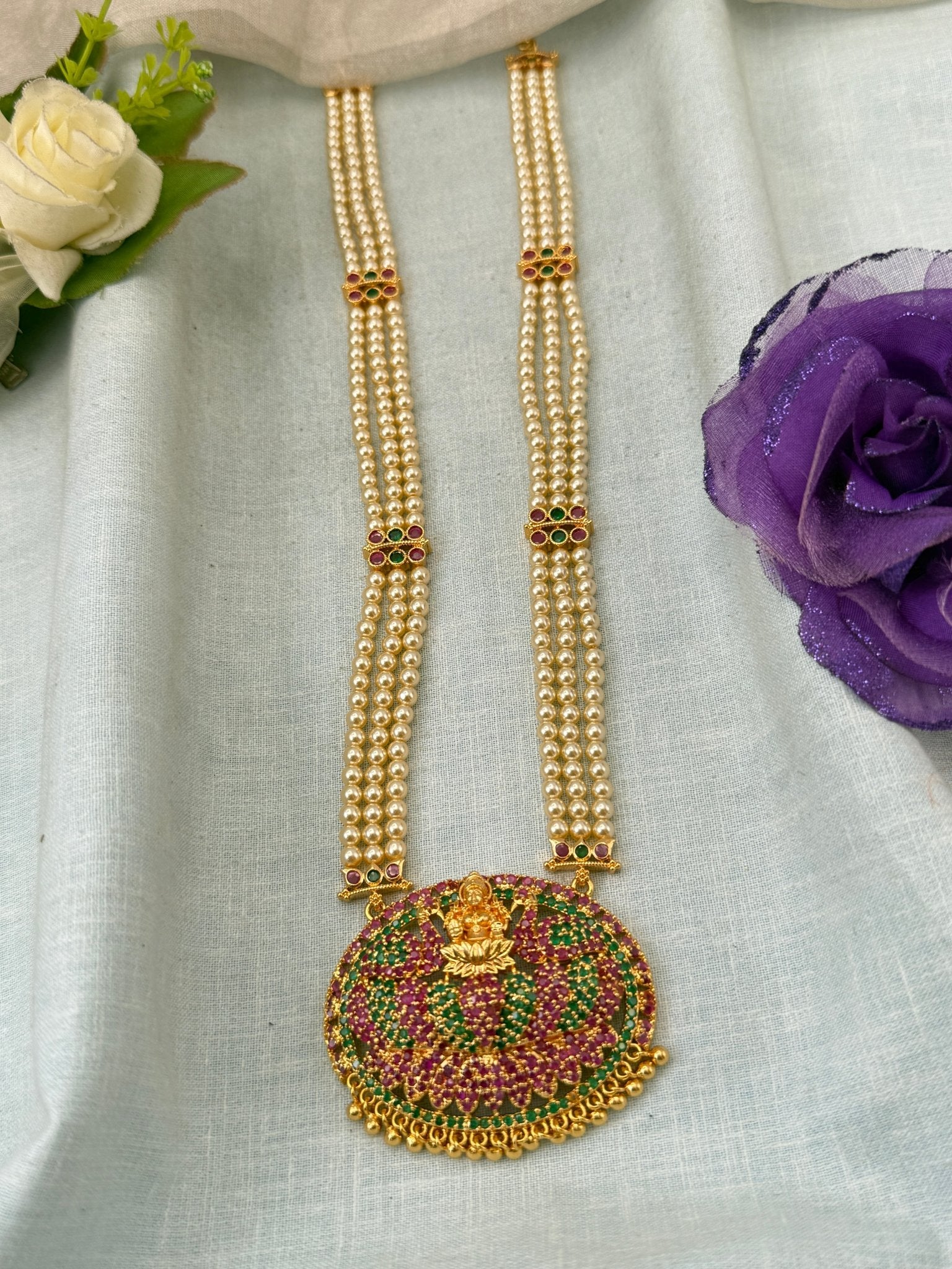 Royal Antique Gold Like Pendant Long Necklace Set 1019 - Mahilas