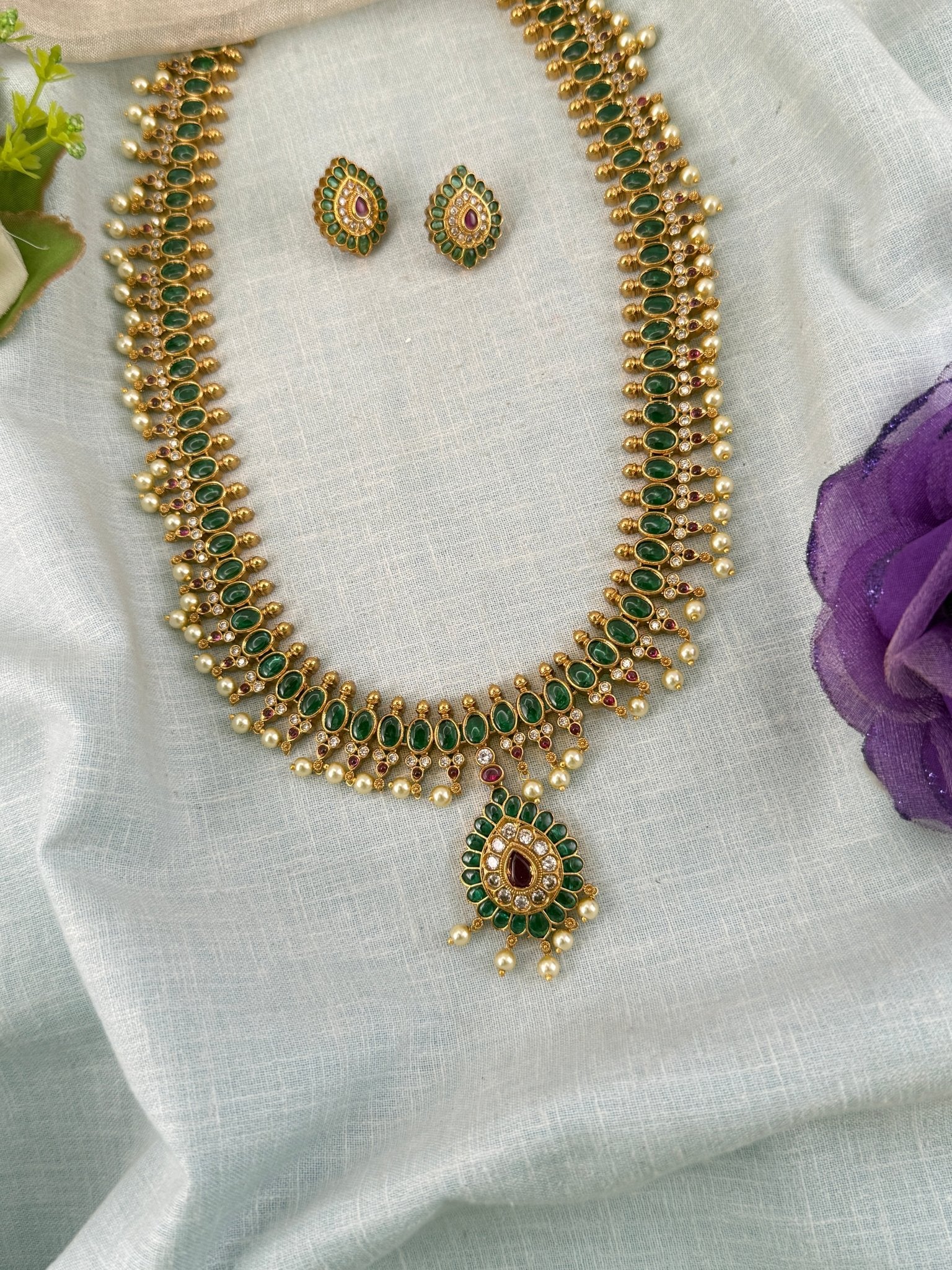 Royal Antique Grand Pendant Long Necklace Set 1241 - Mahilas