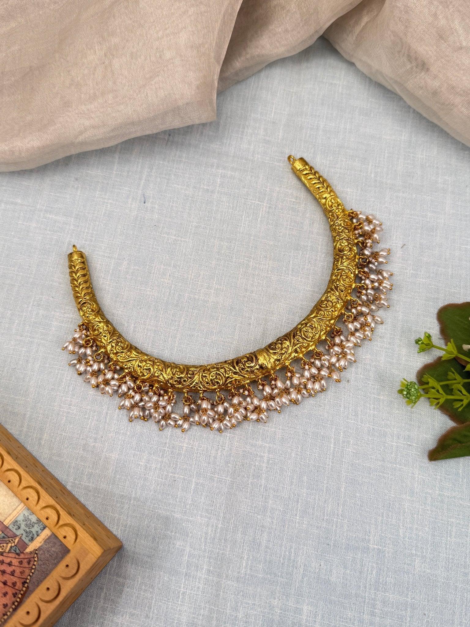 Royal Antique Hasli Necklace Set 742 - Mahilas