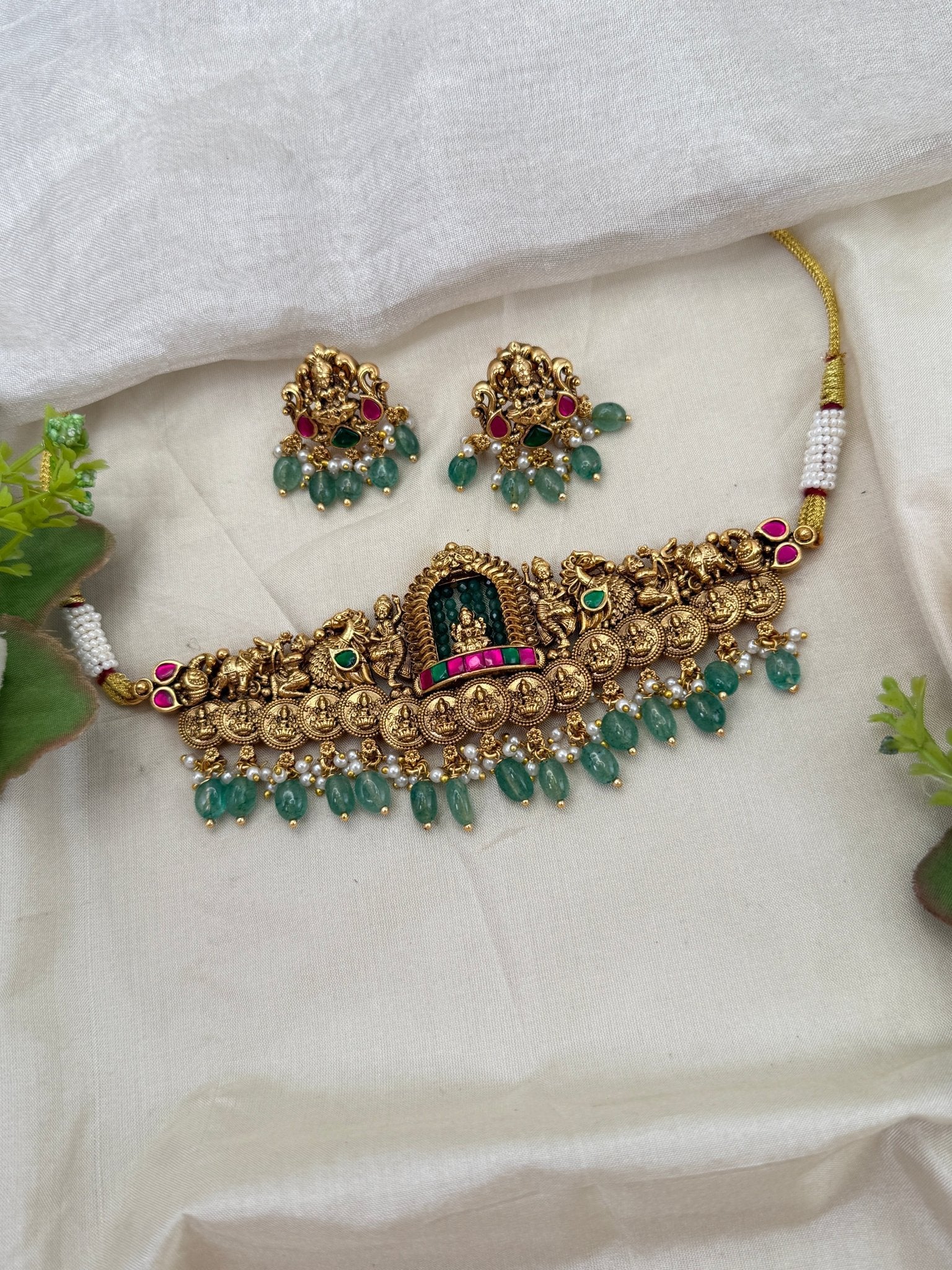 Royal Antique Jadau Choker Necklace Set 0707 - Mahilas