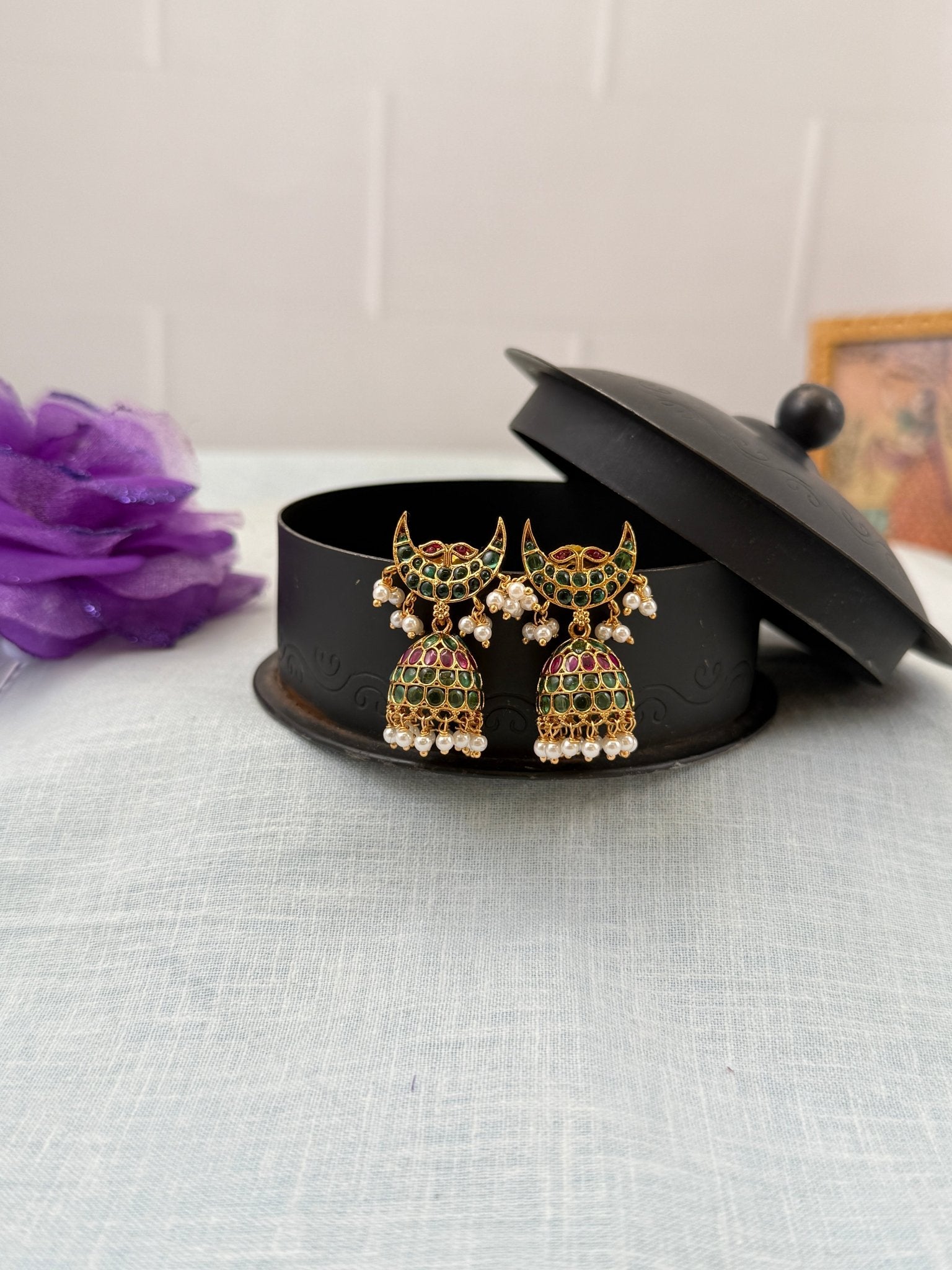 Royal Antique Jhumka Earrings 0866 - Mahilas