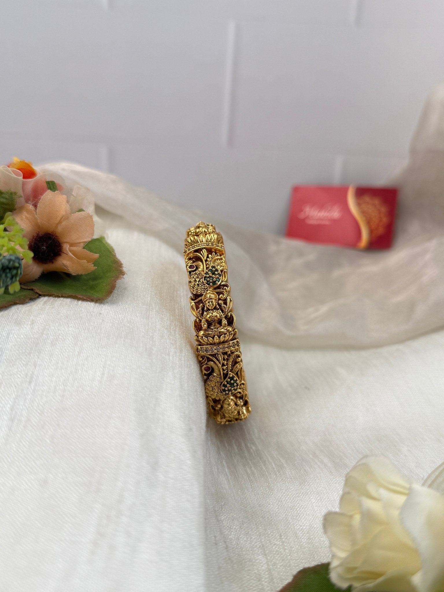 Royal Antique Kada Bangle 7047 - Mahilas