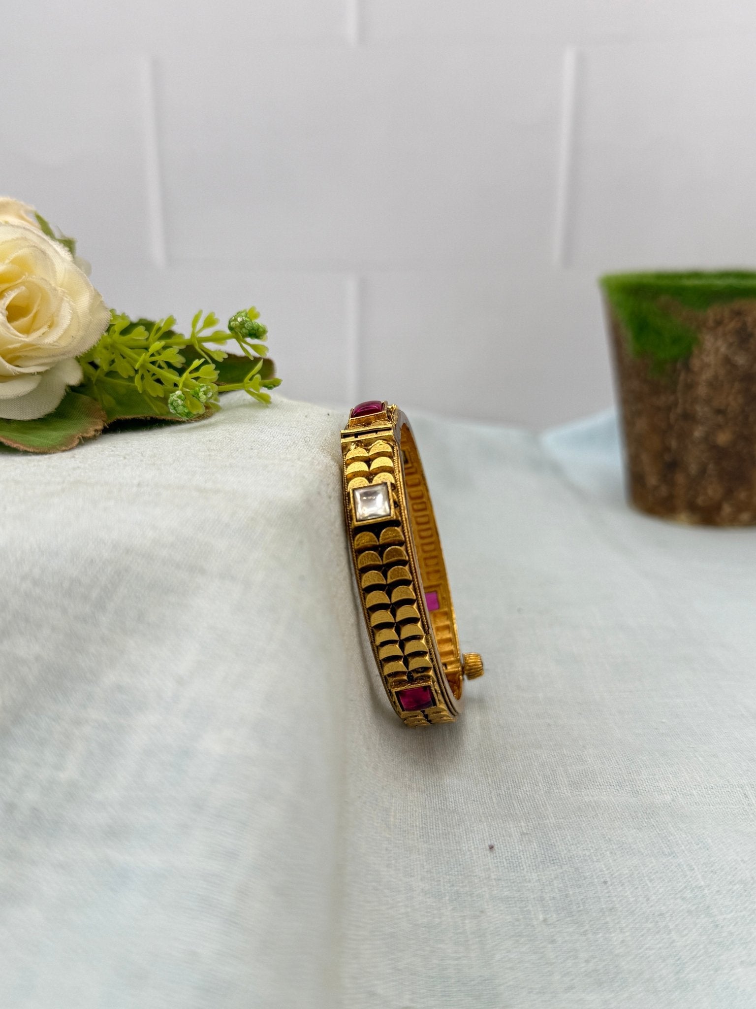 Royal Antique Kada Bangle 7207 - Mahilas