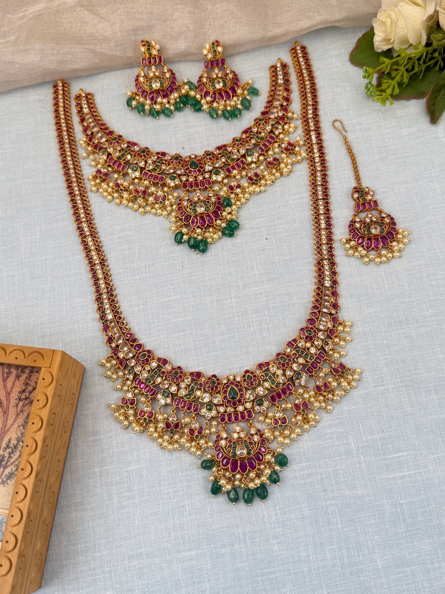 Royal Antique Kemp Stone Bridal Necklace Set 0510 - Mahilas