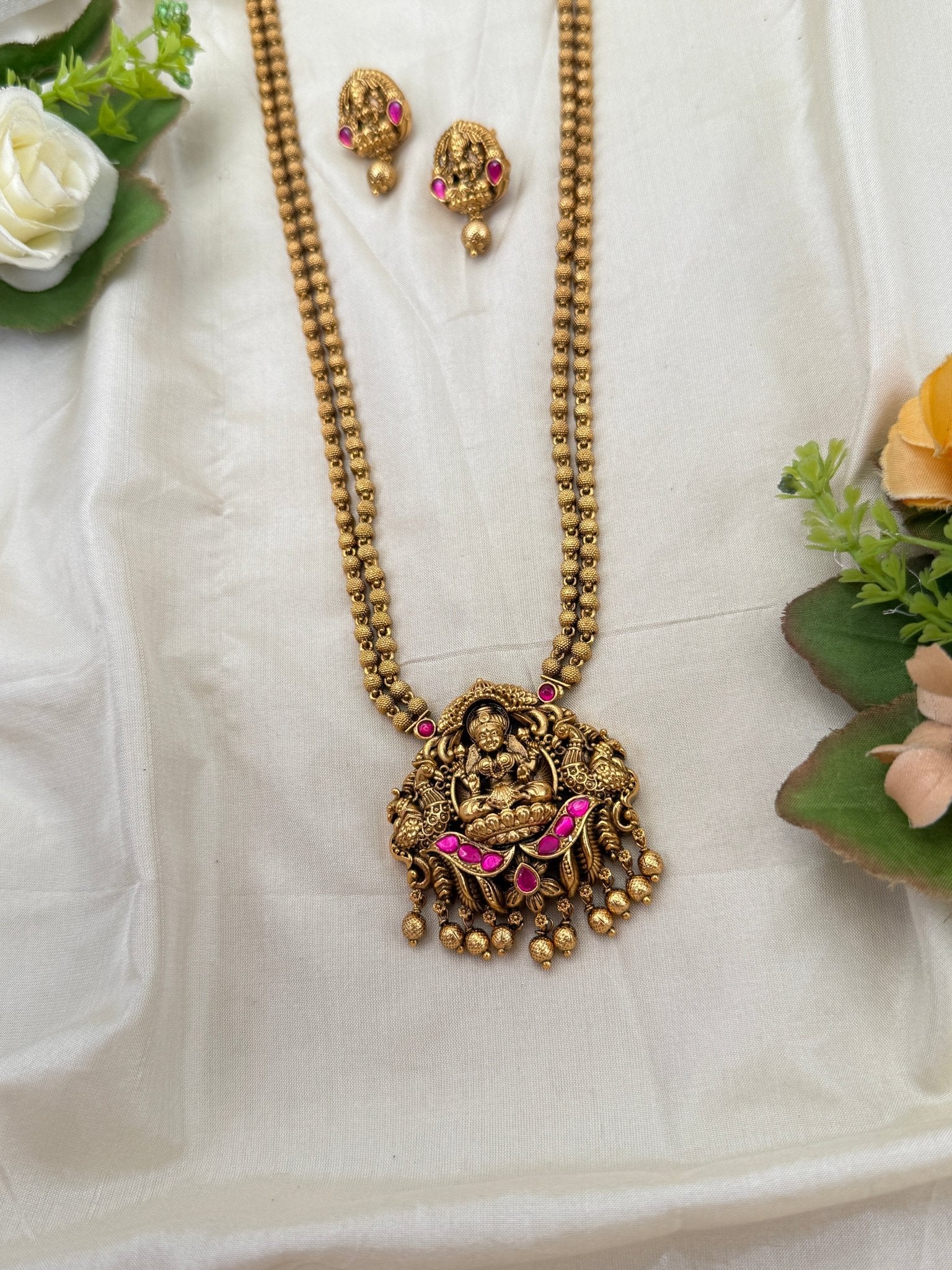 Royal Antique Lakshmi Pendant Long Necklace Set 0704 - Mahilas