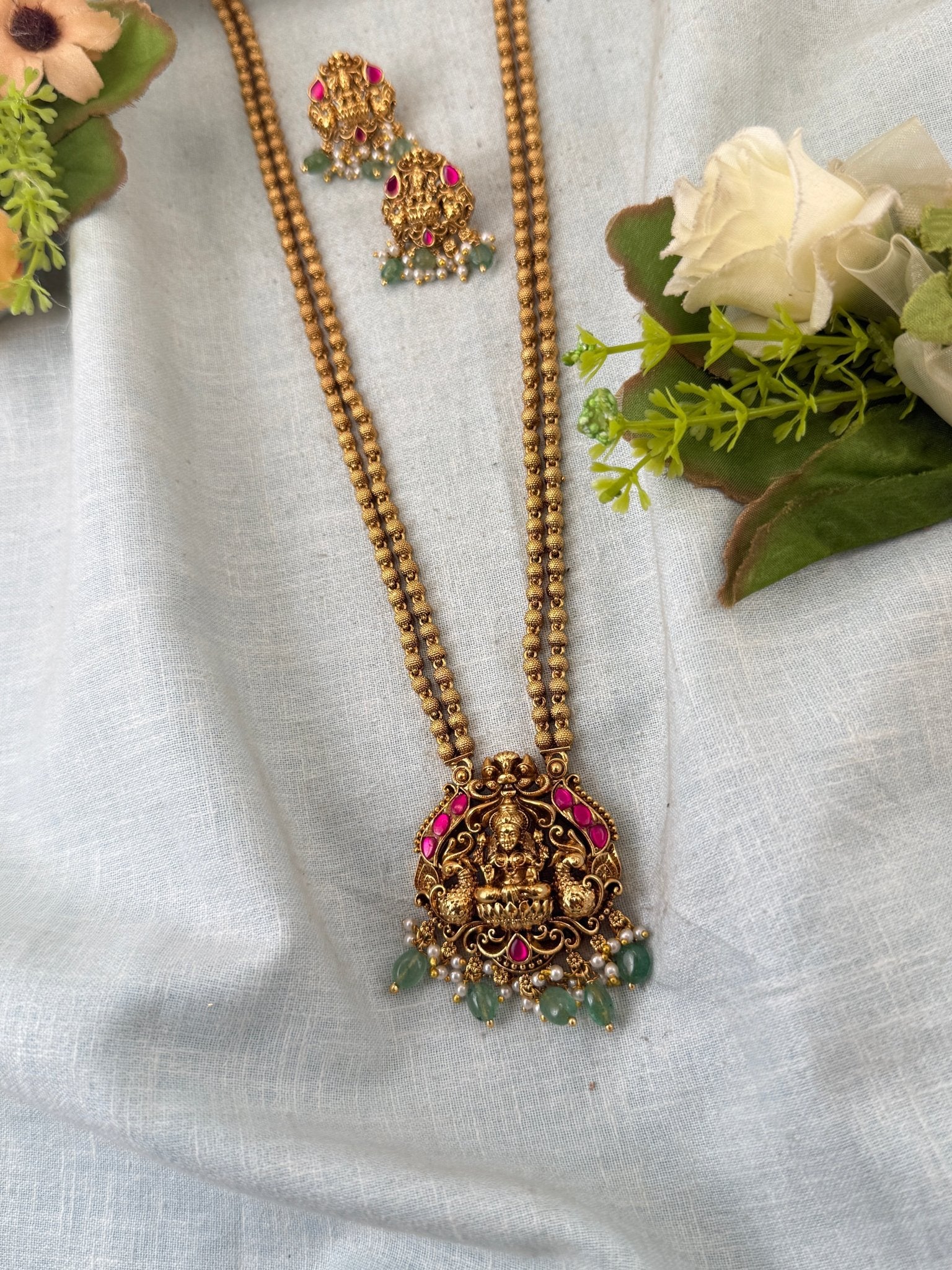 Royal Antique Lakshmi Pendant Long Necklace Set 1083 - Mahilas