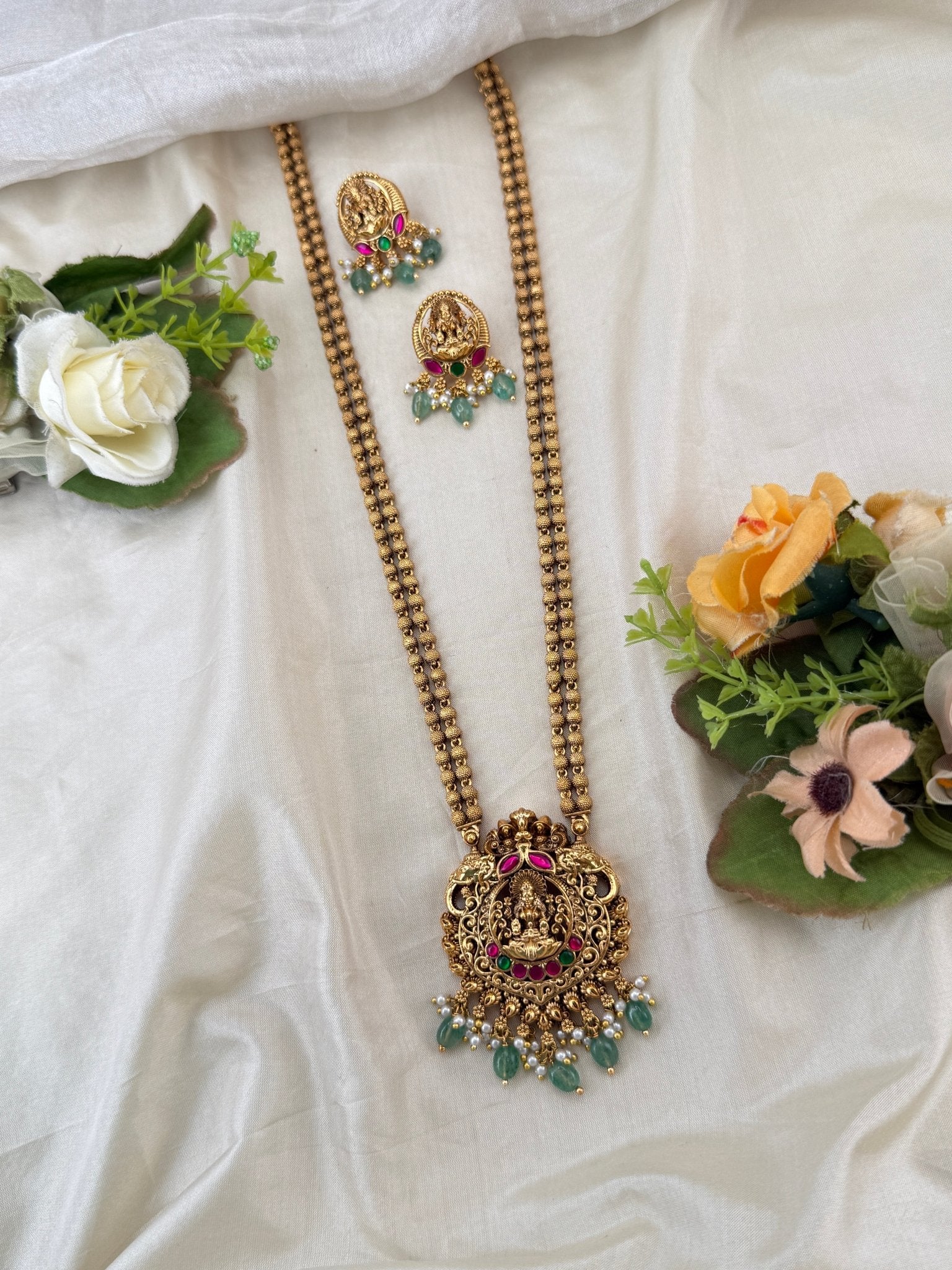 Royal Antique Lakshmi Pendant Long Necklace Set 1127 - Mahilas