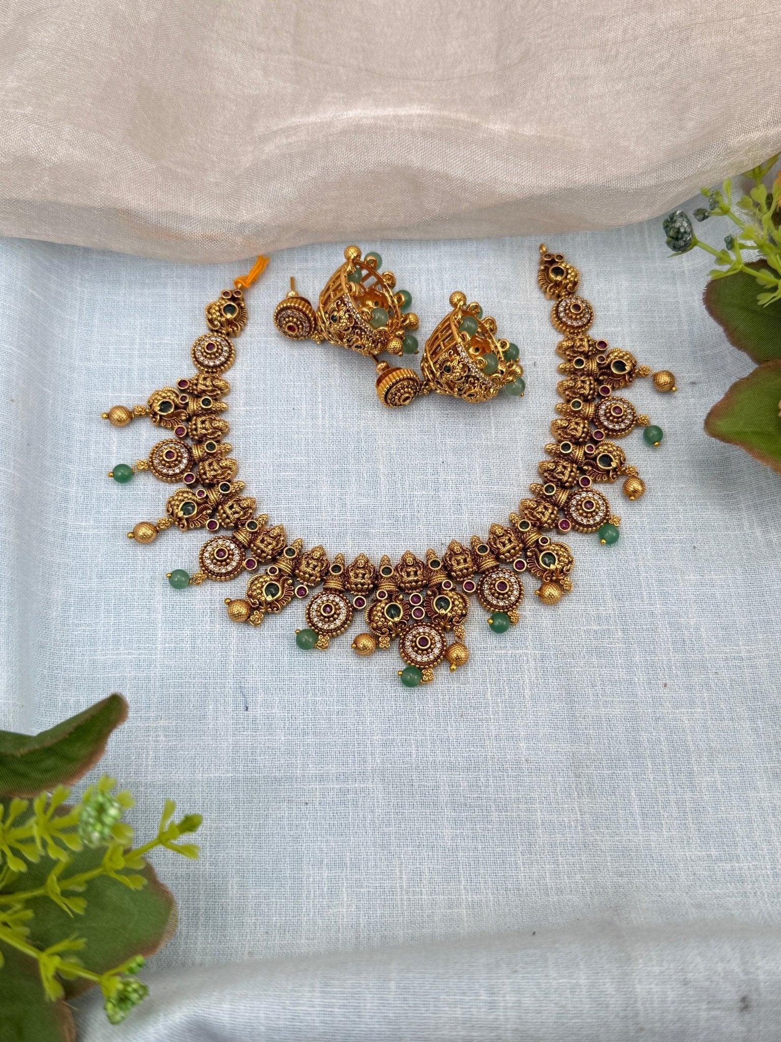 Royal Antique Lakshmi Short Necklace Set 0224 - Mahilas