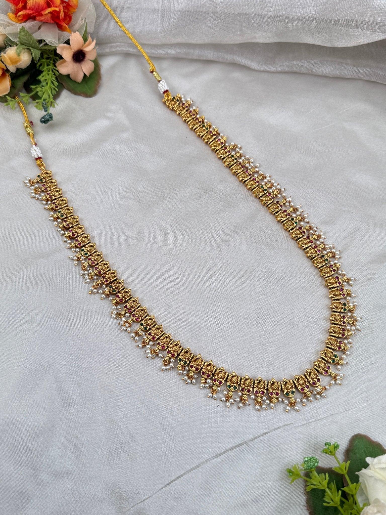 Royal Antique Long Necklace 586 - Mahilas