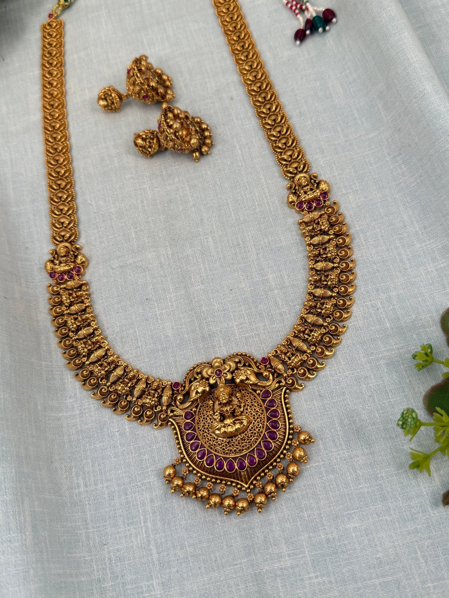 Royal Antique Long Necklace Set 0340 - Mahilas